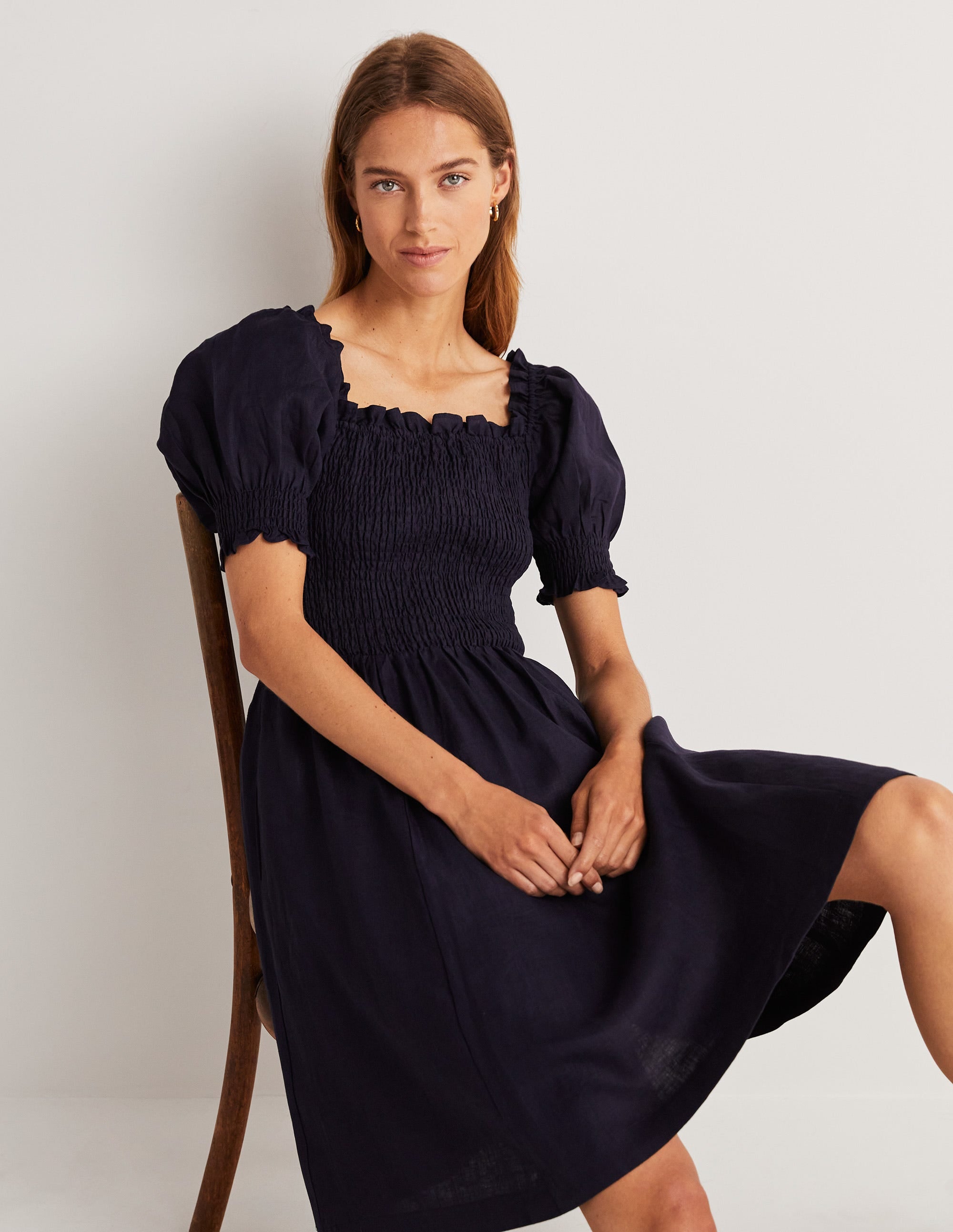 Minikleid mit gesmoktem Oberteil-Marineblau - Image 4