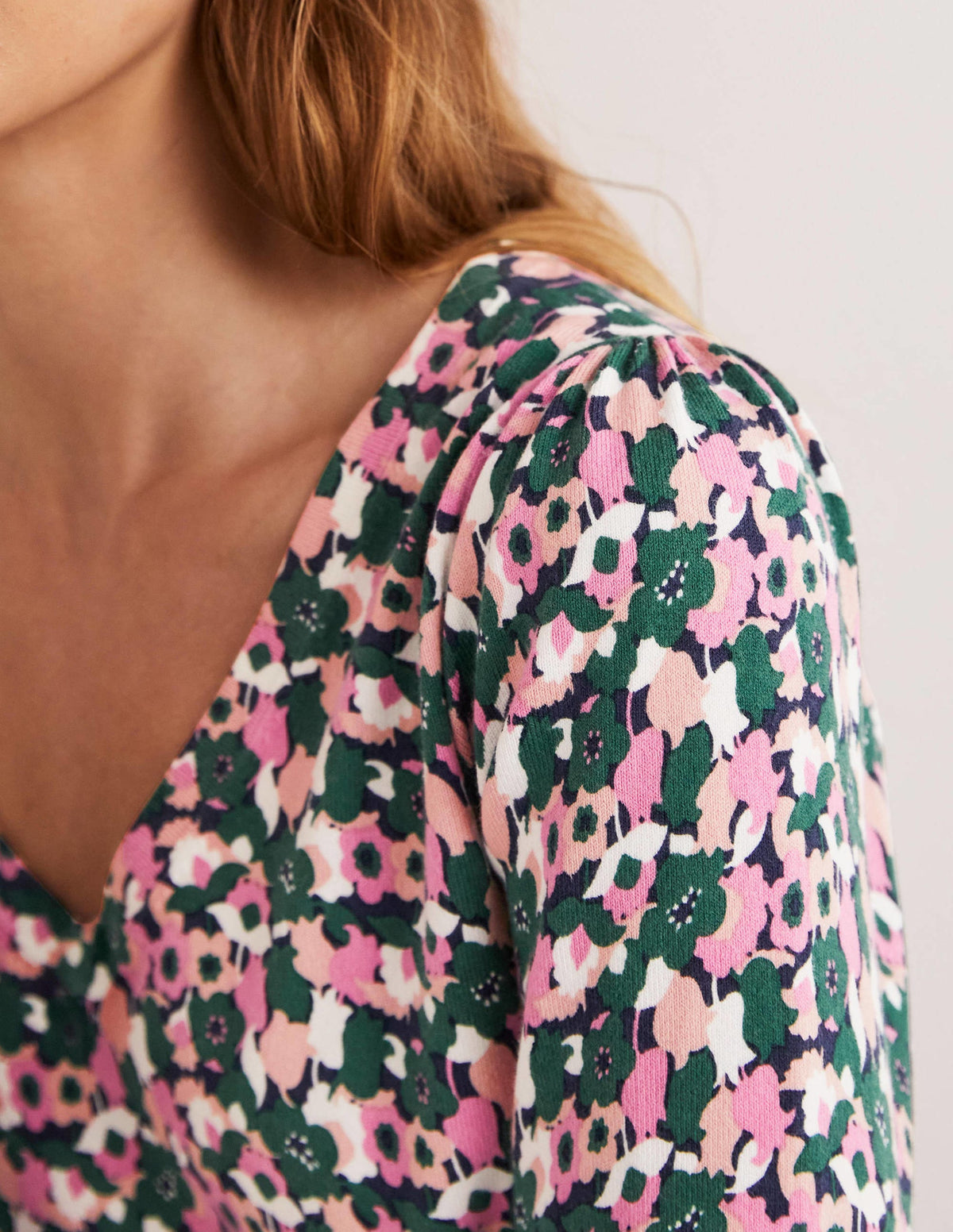 Baumwollpullover mit V-Ausschnitt-Wildrose, Tulpen-2