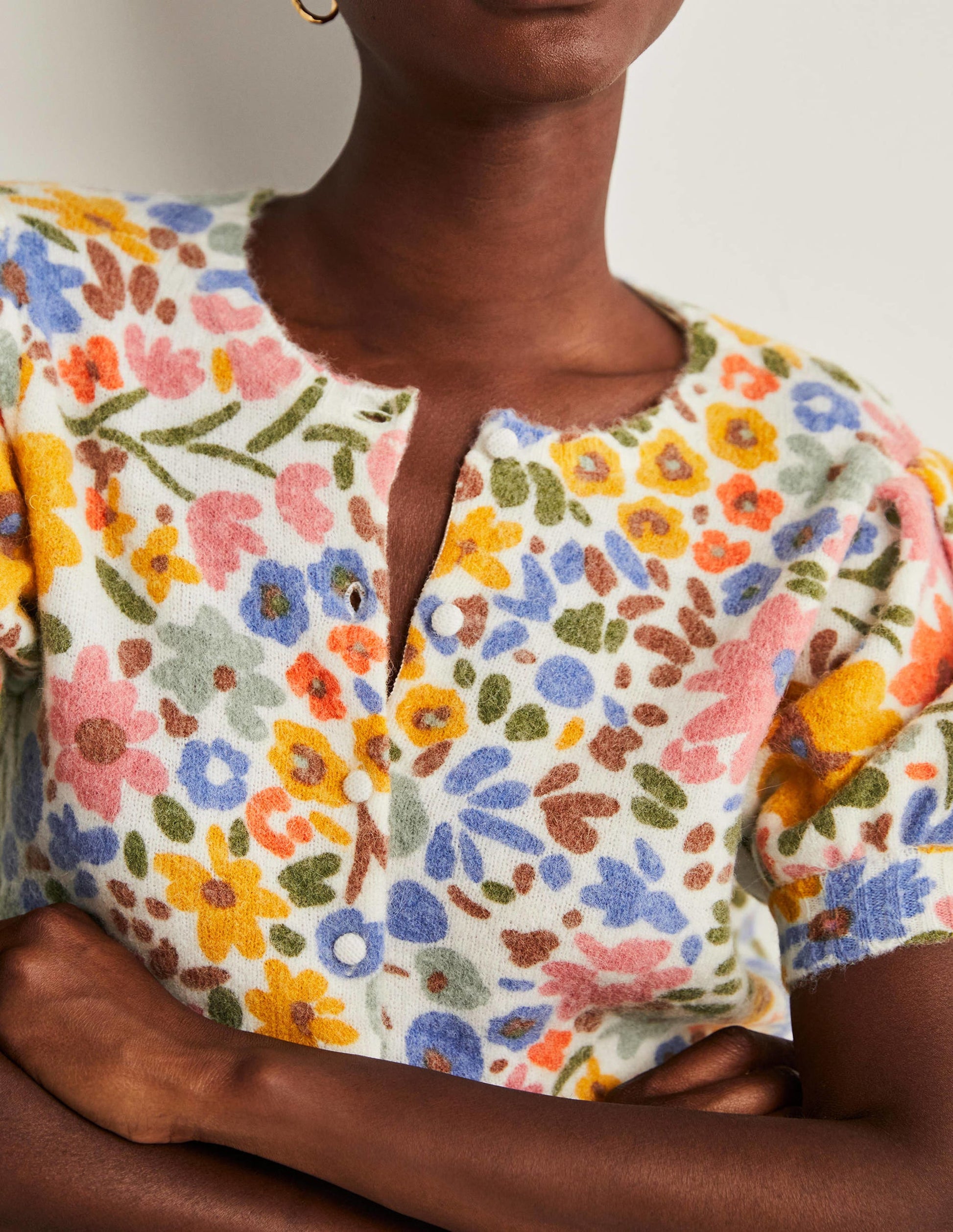 Gemusterter Cardigan mit Puffärmeln-Naturweiß, Abstraktes Kleines Blumenmuster-2