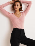 Gerippter Cardigan mit Herzausschnitt-Mandelblütenrosa