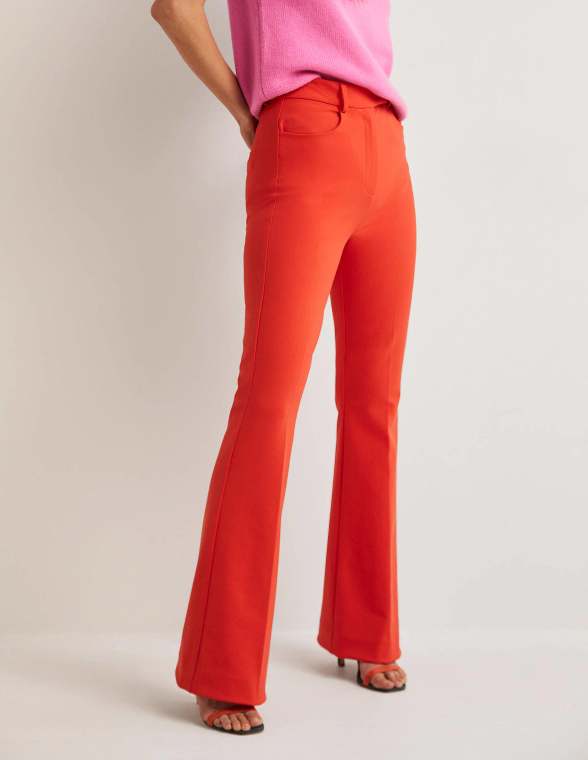 Pantalon taille haute évasé-Rouge fusée-4