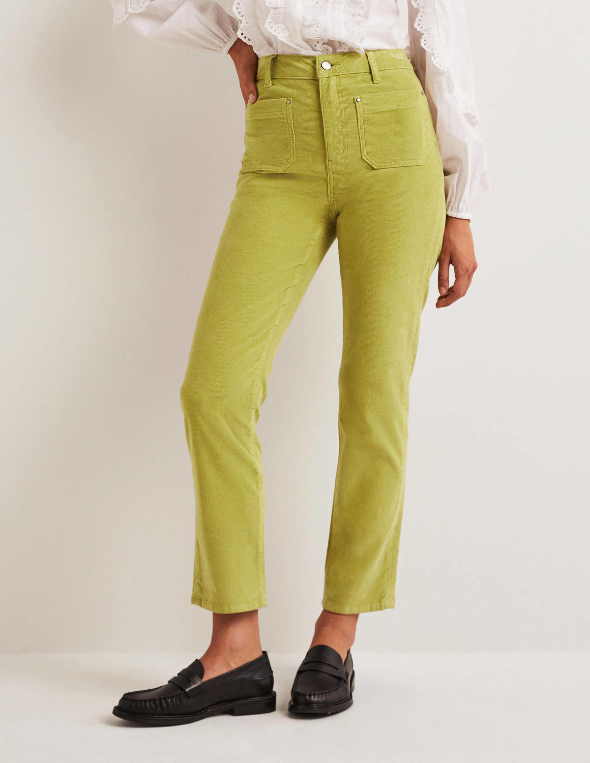 Cord-Jeans mit geradem Bein-Zederngrün-4