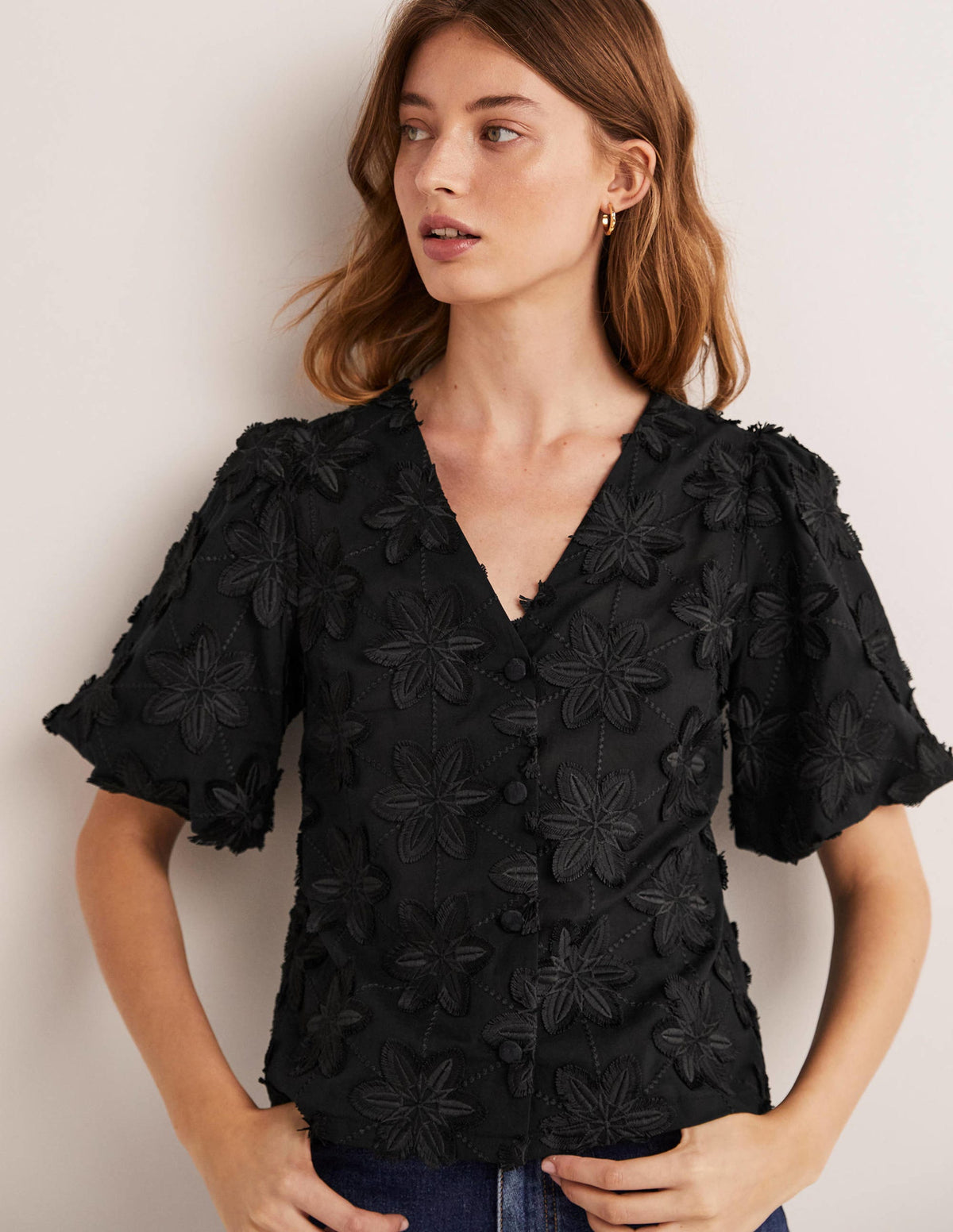 Geknöpfte Bluse mit Puffärmeln-Schwarz - Image 4