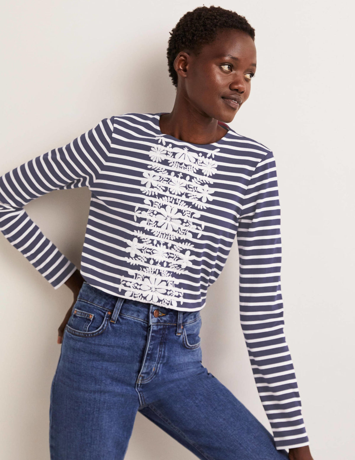 Besticktes Bretonshirt-Navy/Naturweiß, Blumenstickerei-1