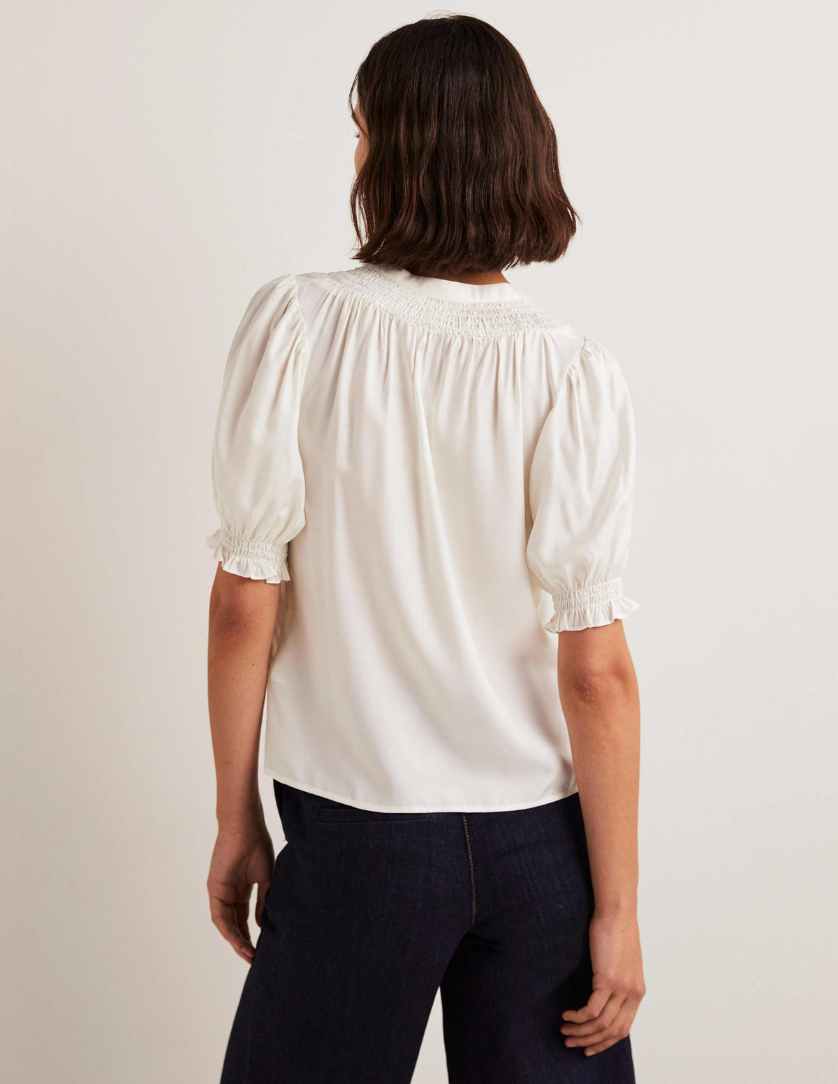 Seidenbluse mit Smokdetails-Naturweiß-3