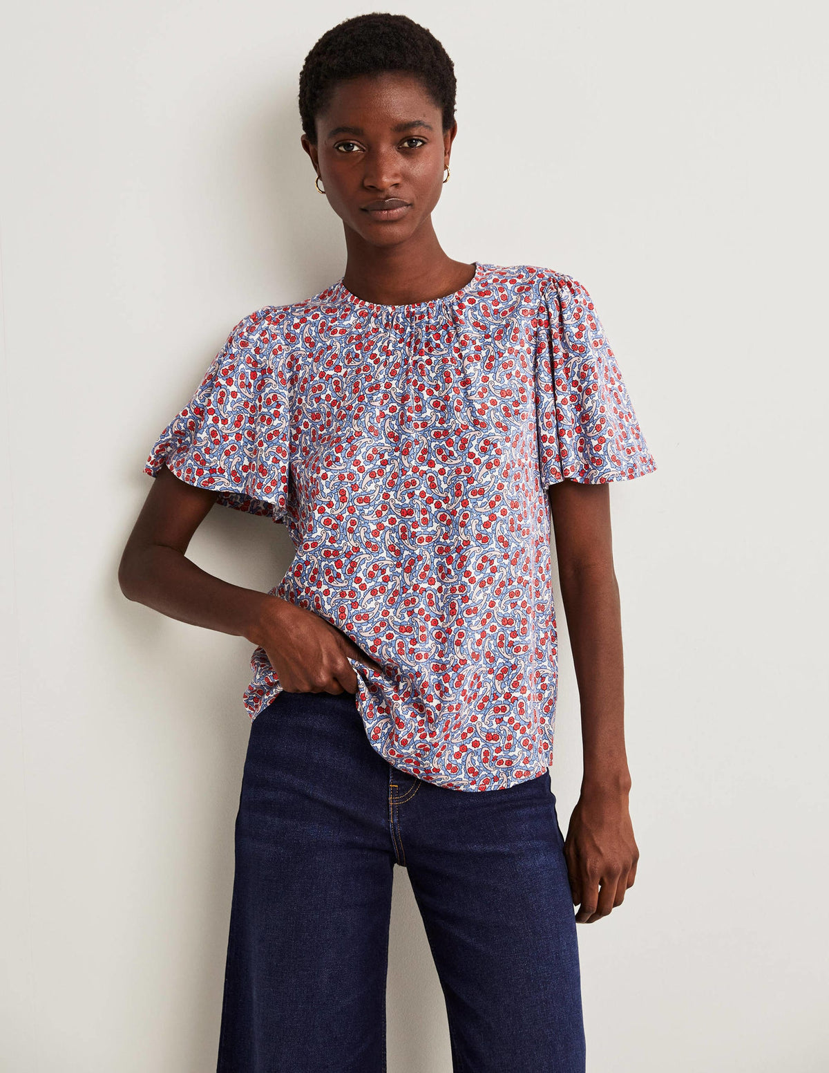Top col rond à manches aériennes-Bleu Côte d'azur, motif Petal Paisley - Image 1