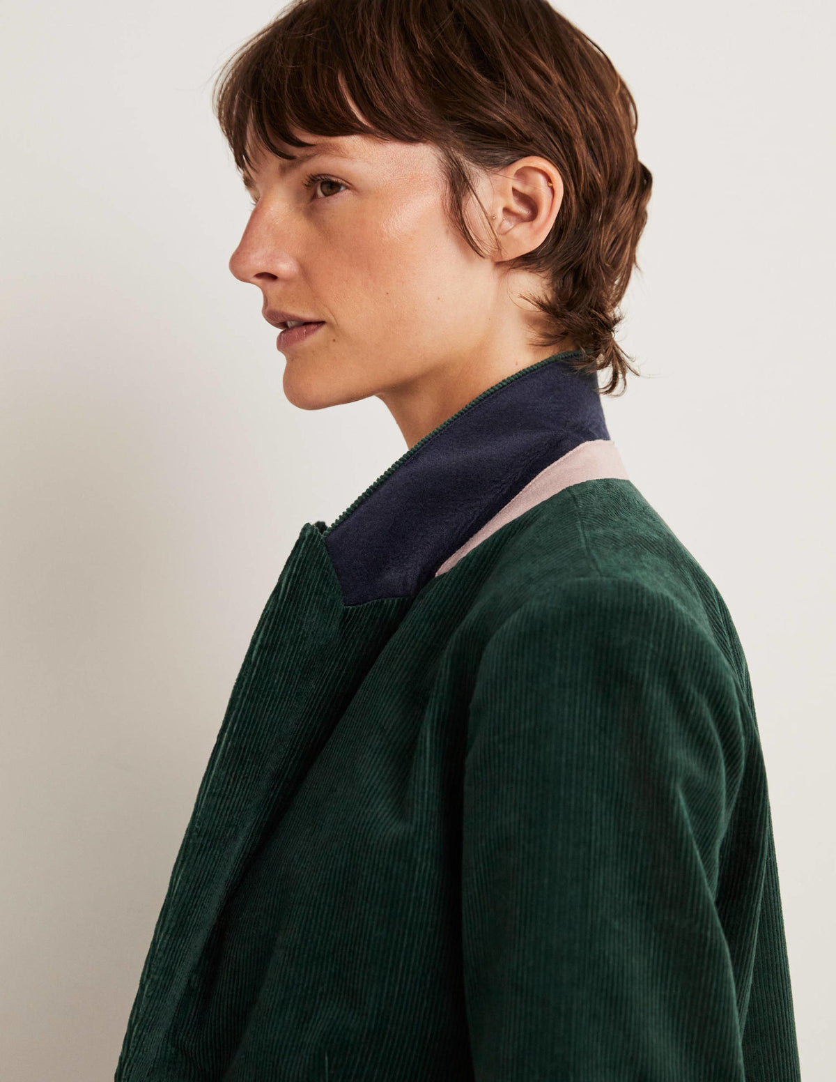 Figurbetonter Cord-Blazer-Trekking-Grün - Image 2