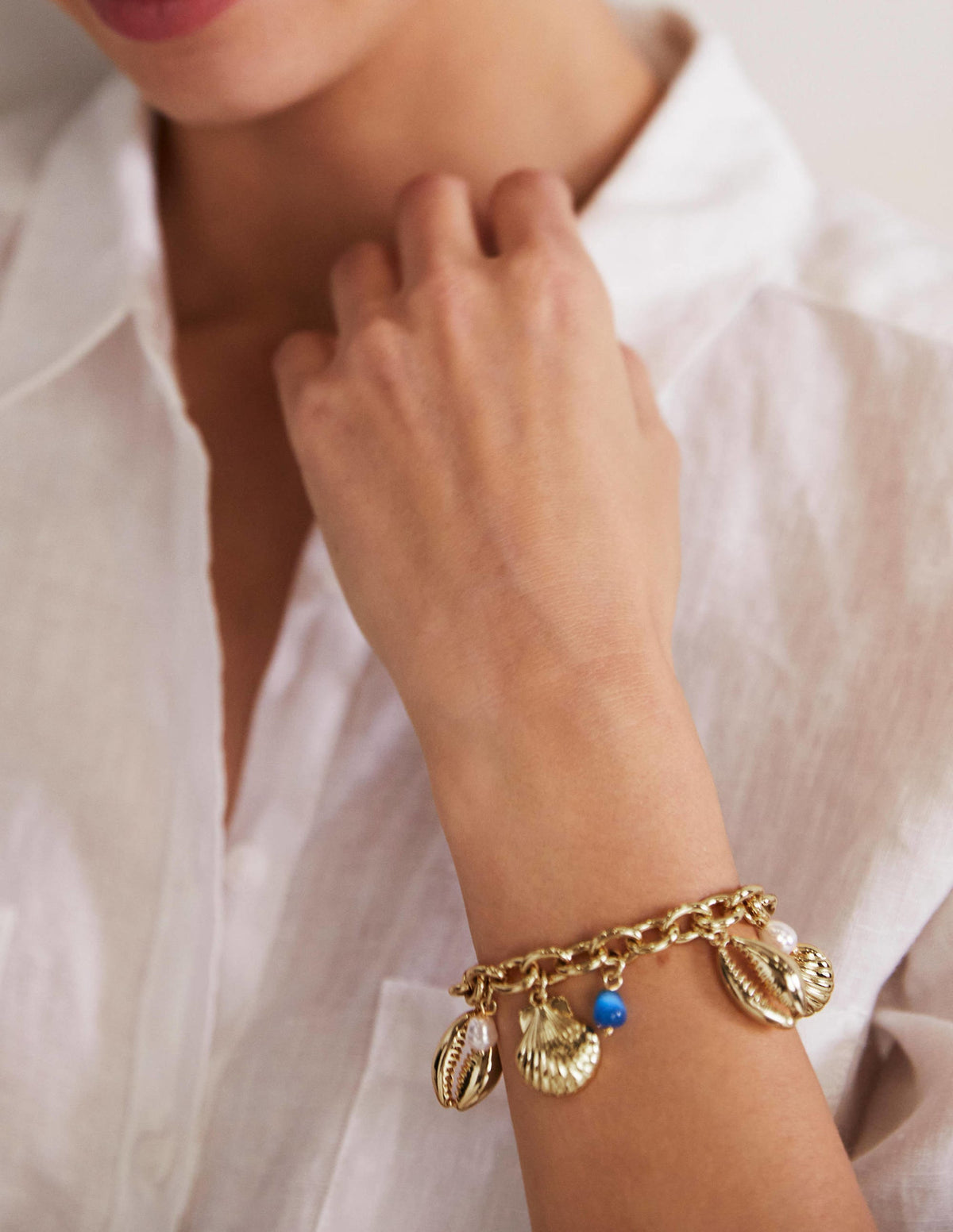 Armband mit Muschelanhänger-Gold - Image 3