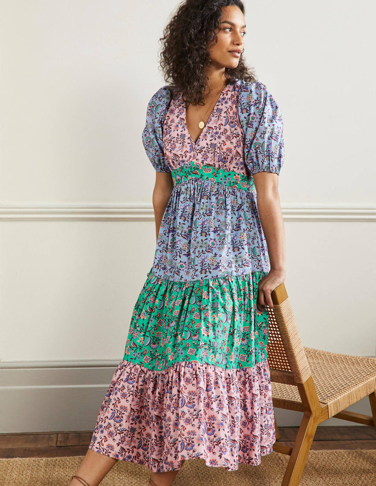 Maxi-Stufenkleid mit Puffärmeln-Kirschblütenrosa, Orientalische Wiese - Image 4