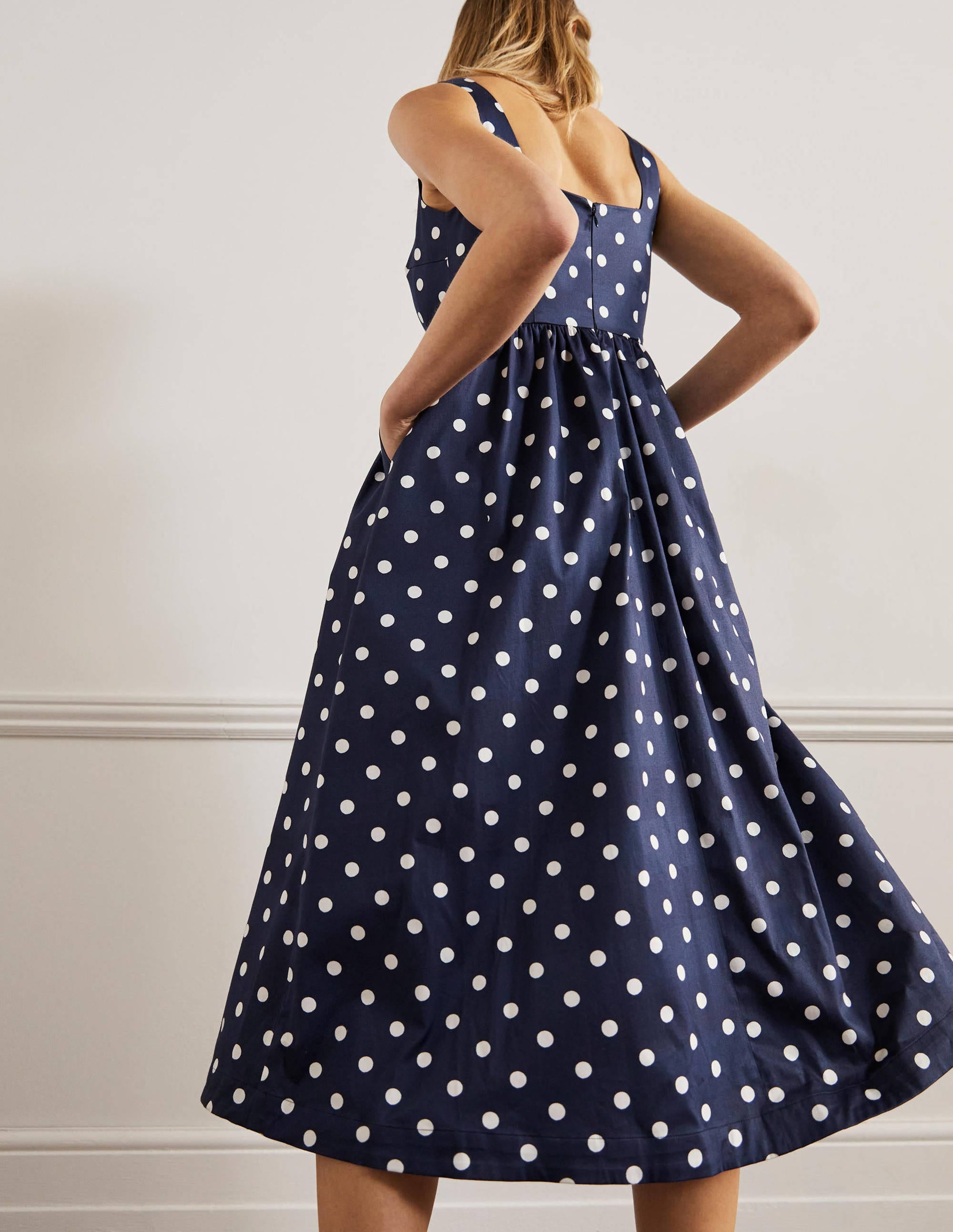 Violet Midikleid mit eckigem Ausschnitt-Navy, Getupft - Image 4