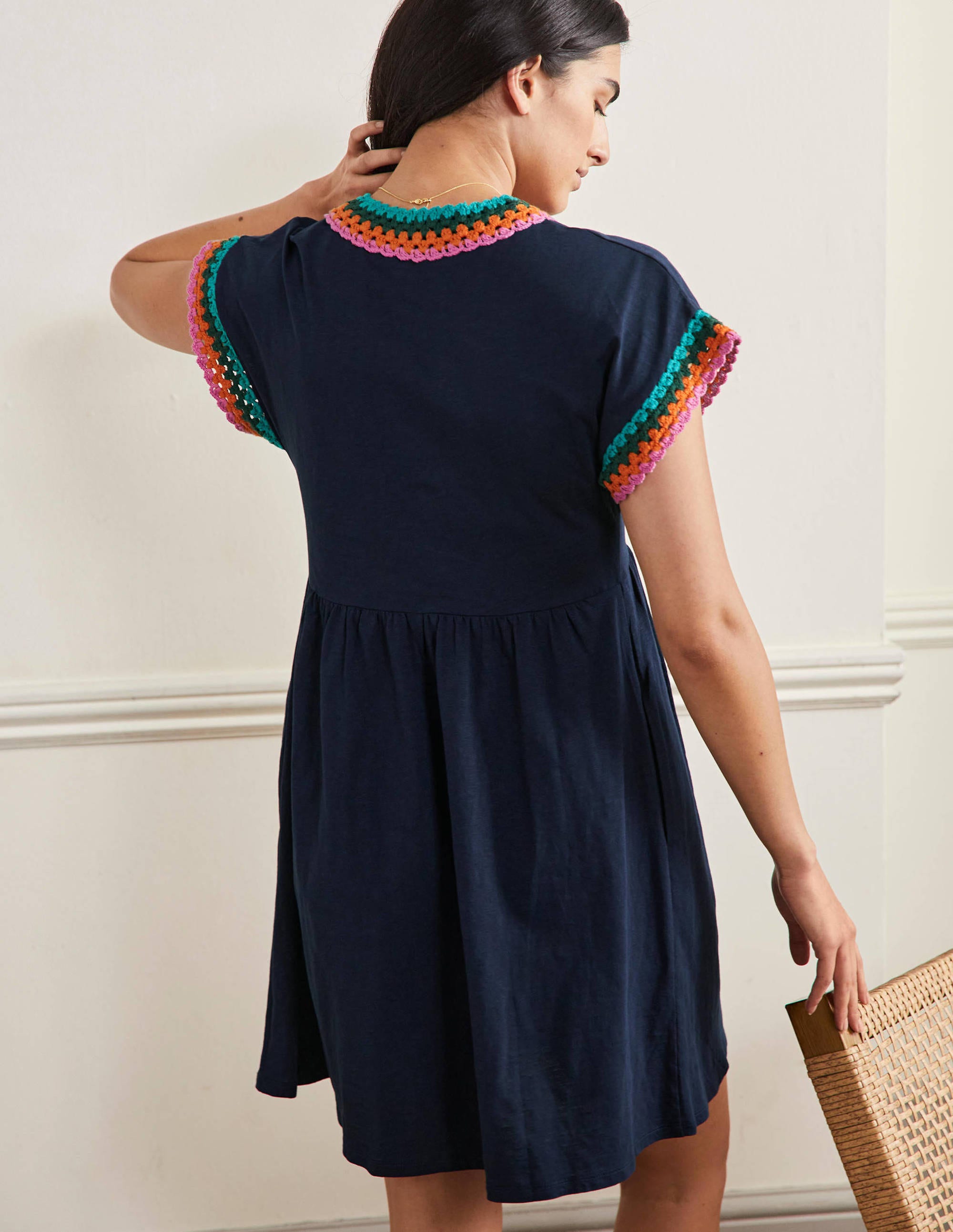 Robe en jersey avec détails crochetés-Bleu marine - Image 3