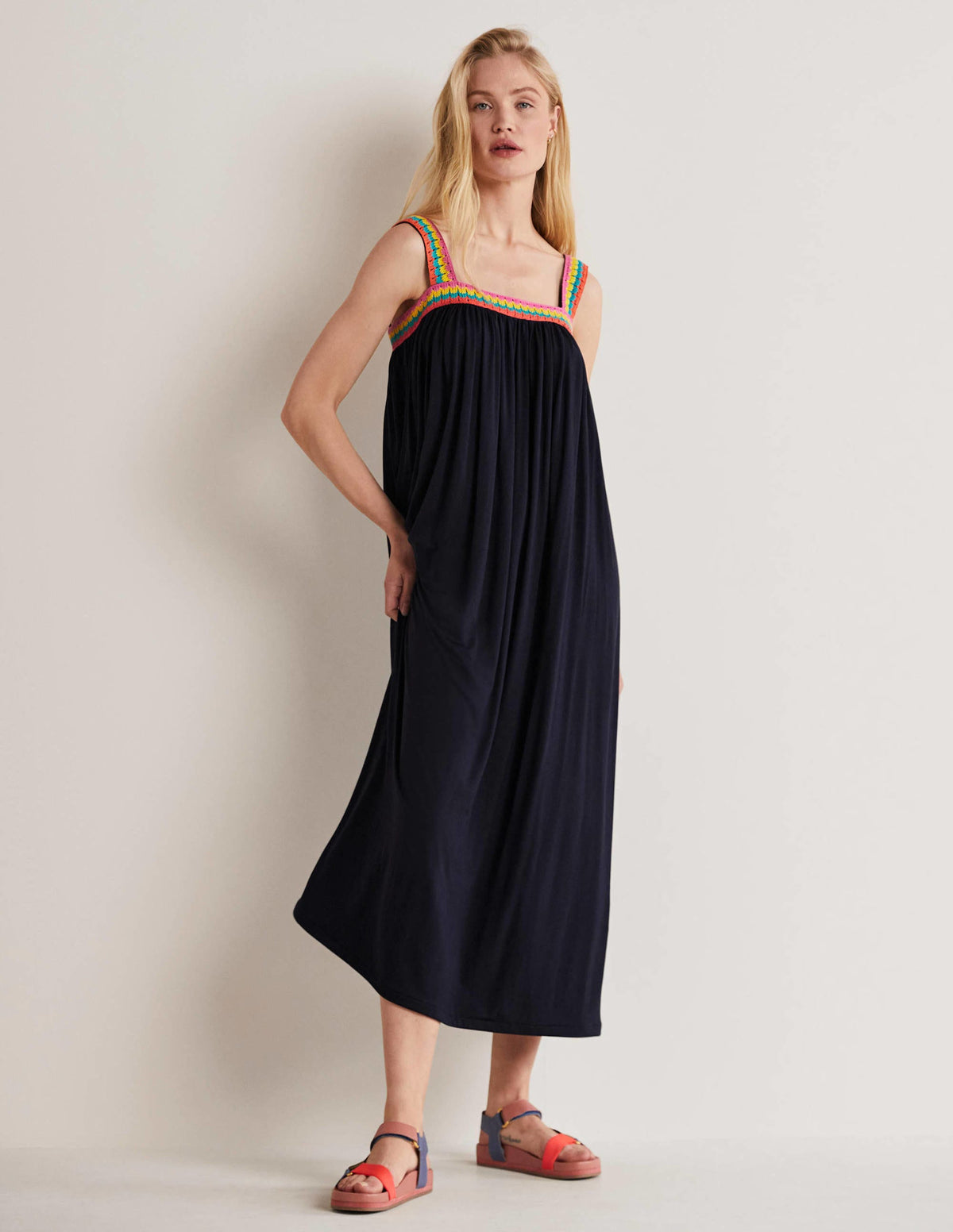 Robe longue en jersey avec détails crochetés-Bleu marine - Image 4
