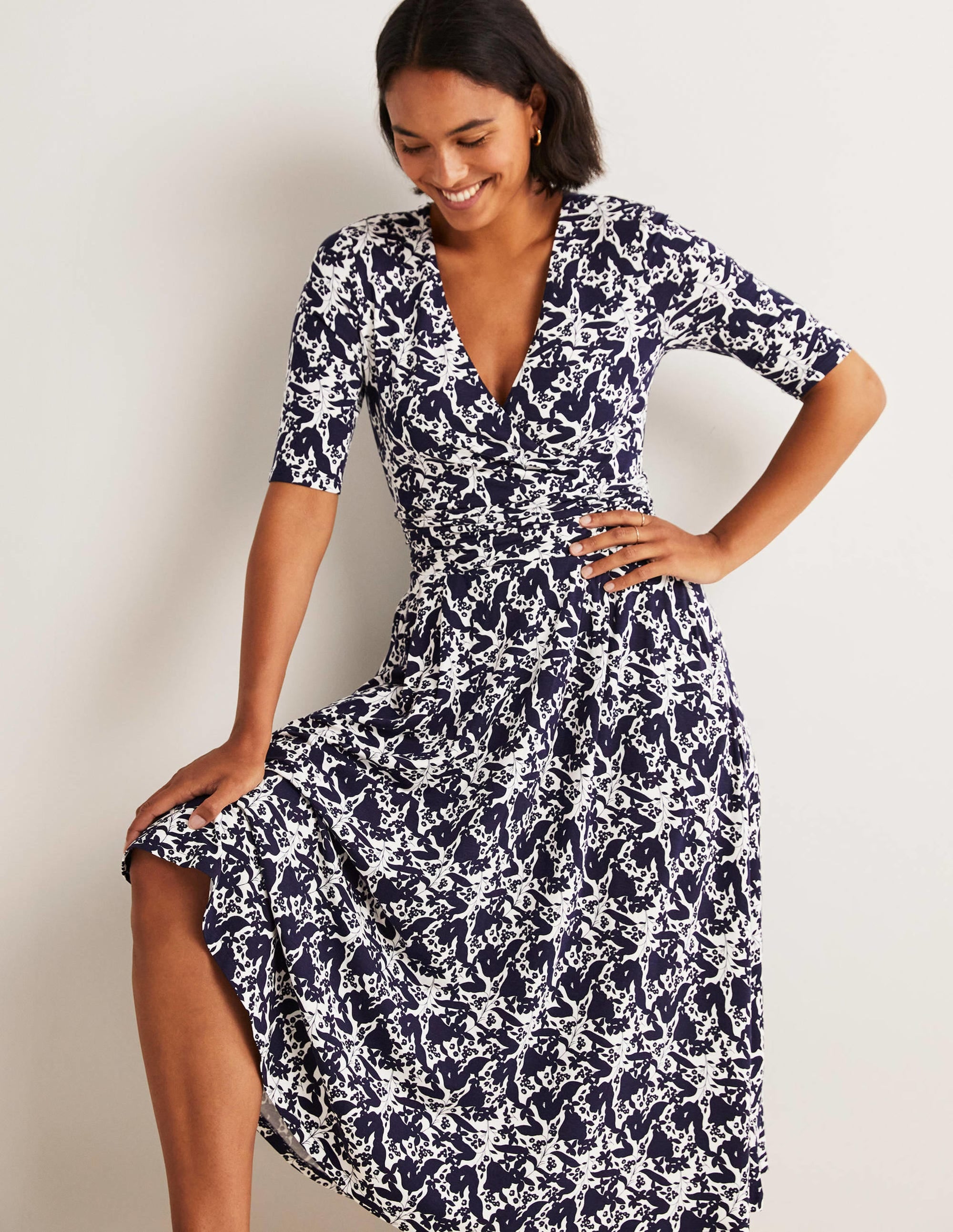 Robe midi Kassidy en jersey-Bleu marine foncé, motif Tulip Terrace - Image 1