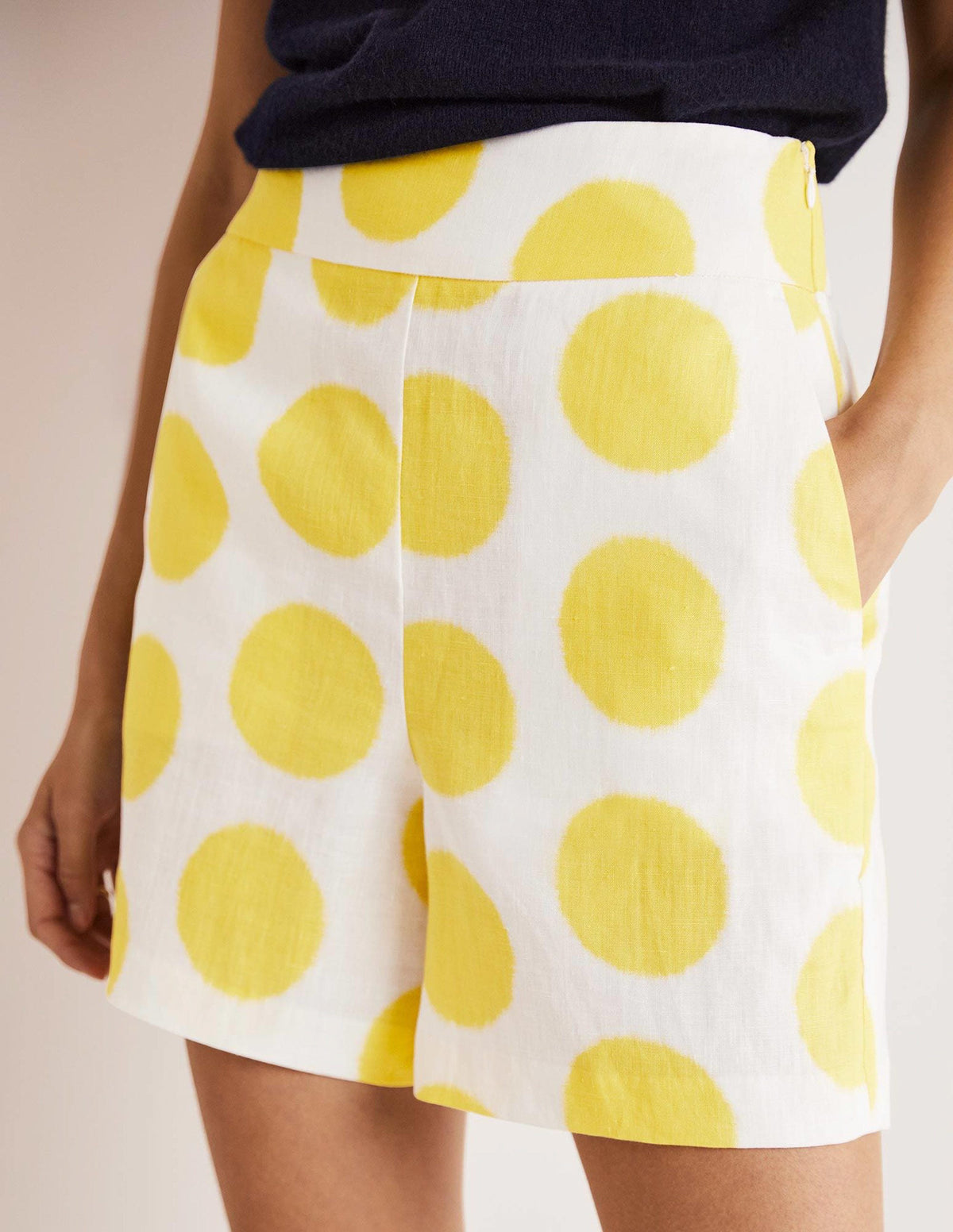 Georgina Leinenshorts-Rauchgelb, Ikat-Tupfen-9