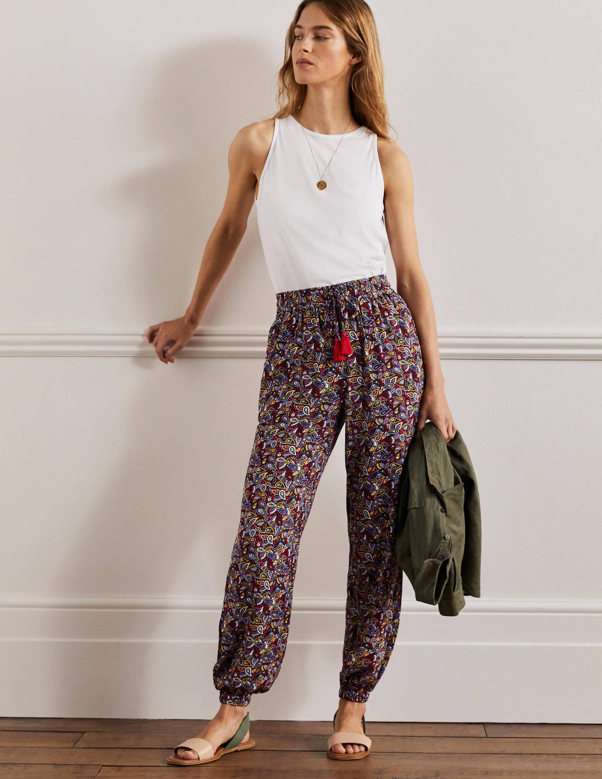 Schmal zulaufende Crinkle-Hose-Französisches Navy, Paisleymuster - Image 1