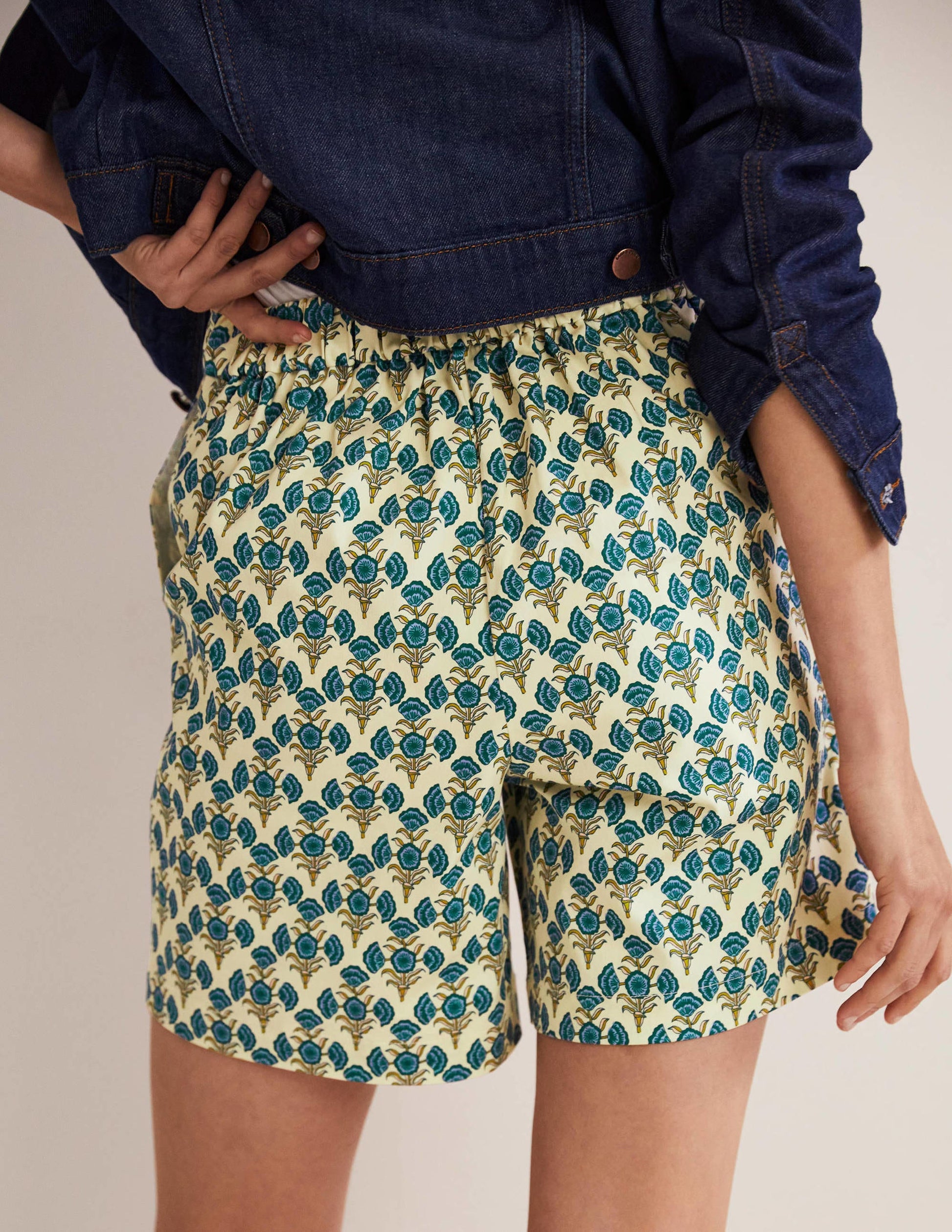 Pull On Shorts-Chesapeake Bay, Poppy Geo-4