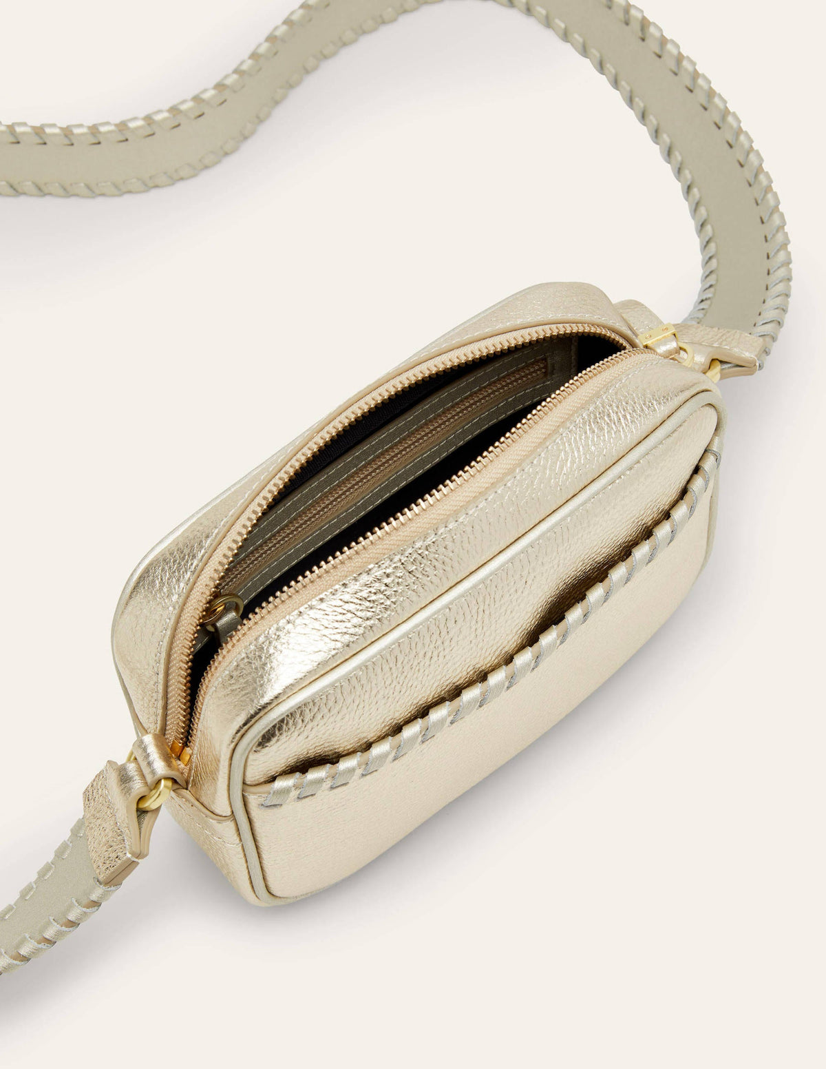 Umhängetasche mit Ziernähten-Blassgold-Metallic-2