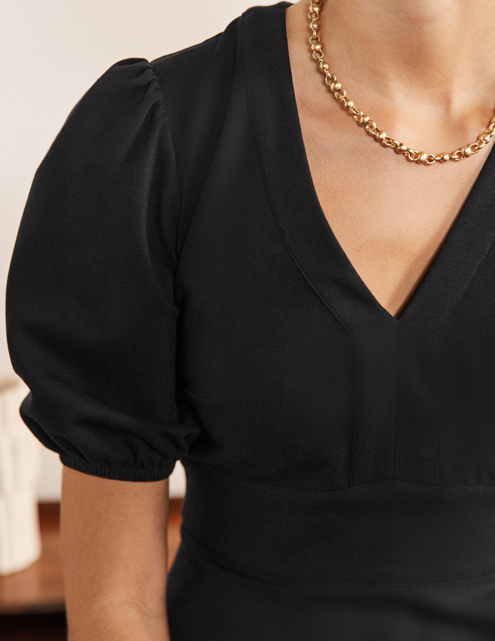 Ponte-Midikleid mit Puffärmeln-Schwarz - Image 2