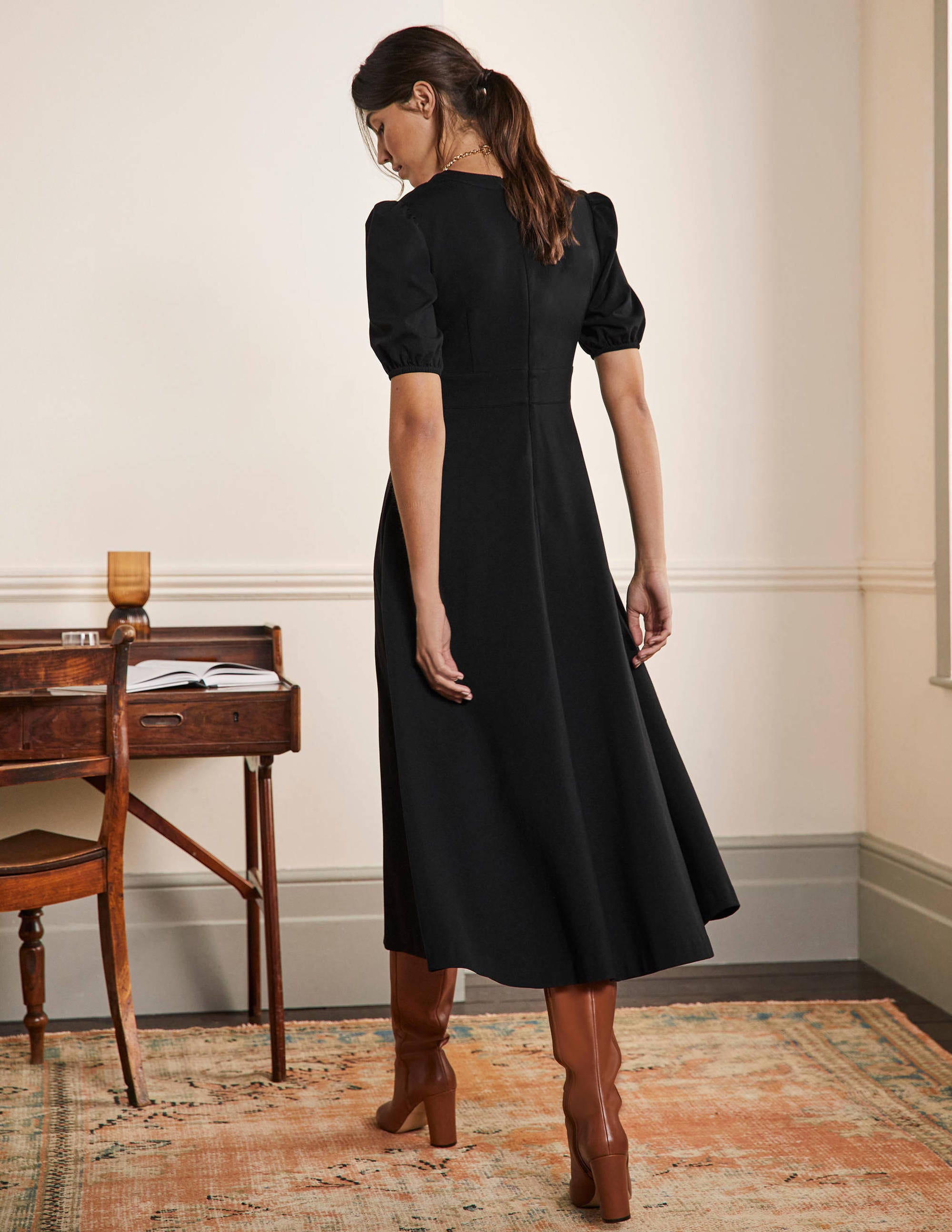 Ponte-Midikleid mit Puffärmeln-Schwarz - Image 3