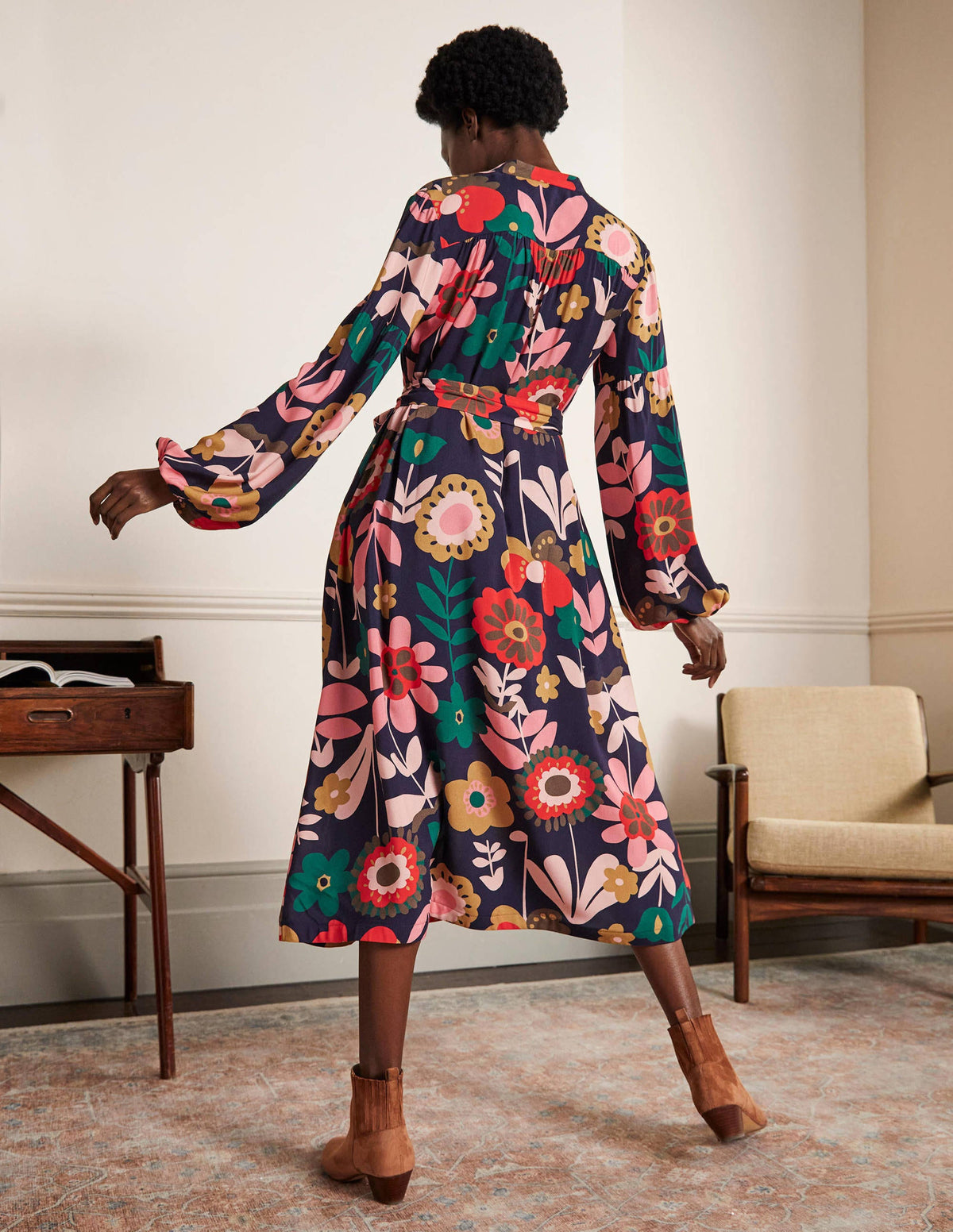 Robe midi à manches blousantes-Bleu marine foncé, motif Flora Bloom-3