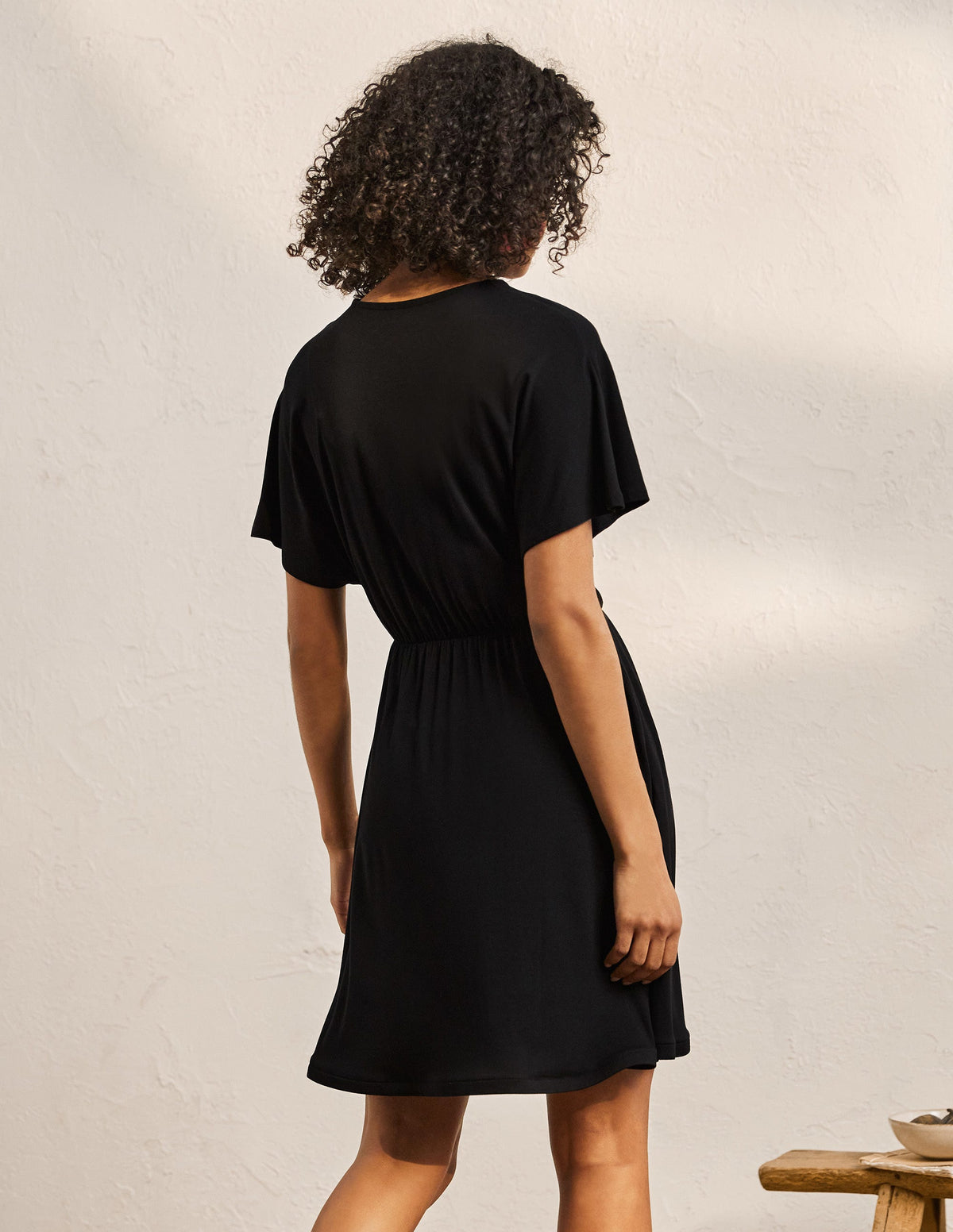 Jerseykleid mit Flatterärmeln-Schwarz - Image 3