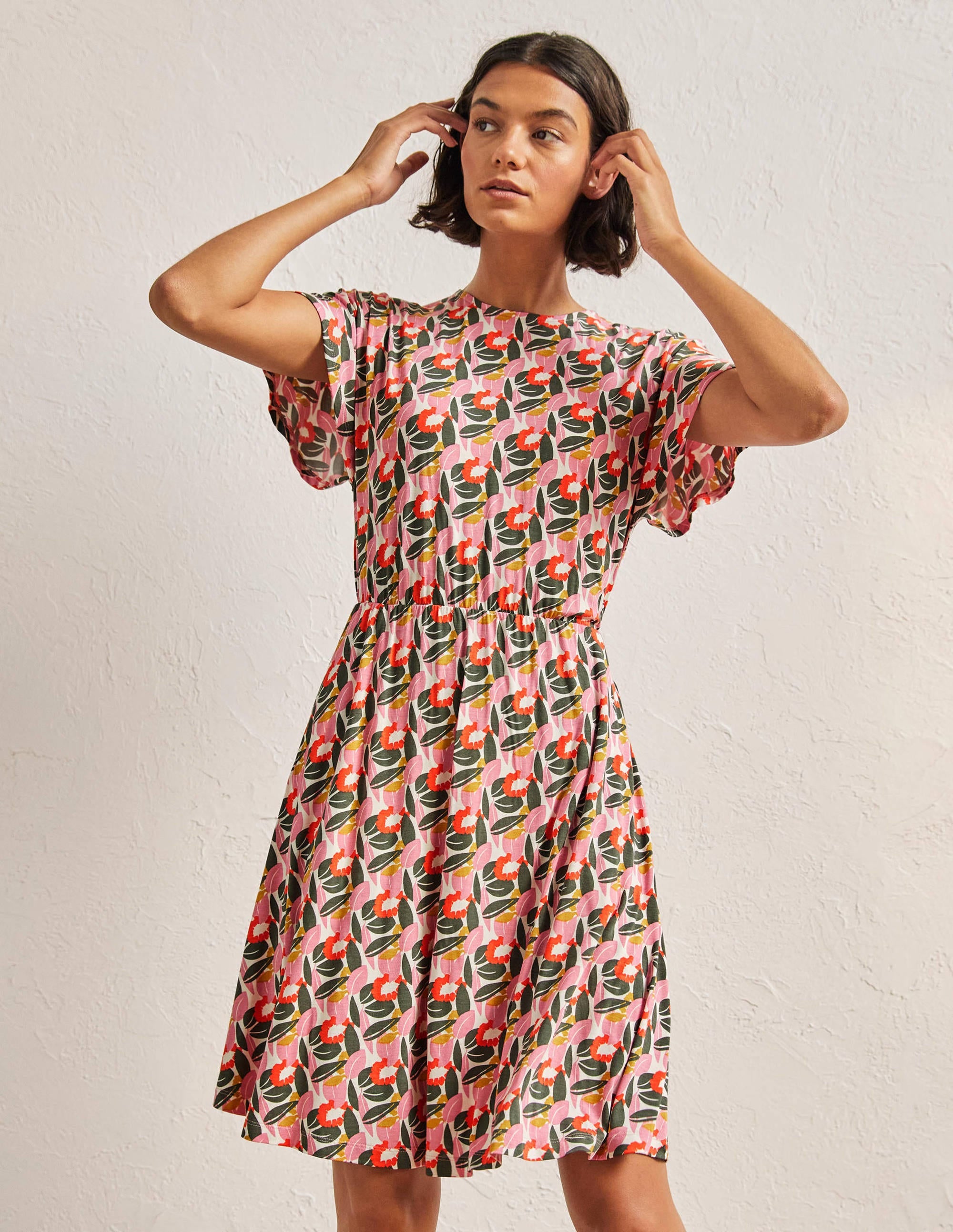 Jerseykleid mit Flatterärmeln-Naturweiß, Abstrakte Blüten - Image 1