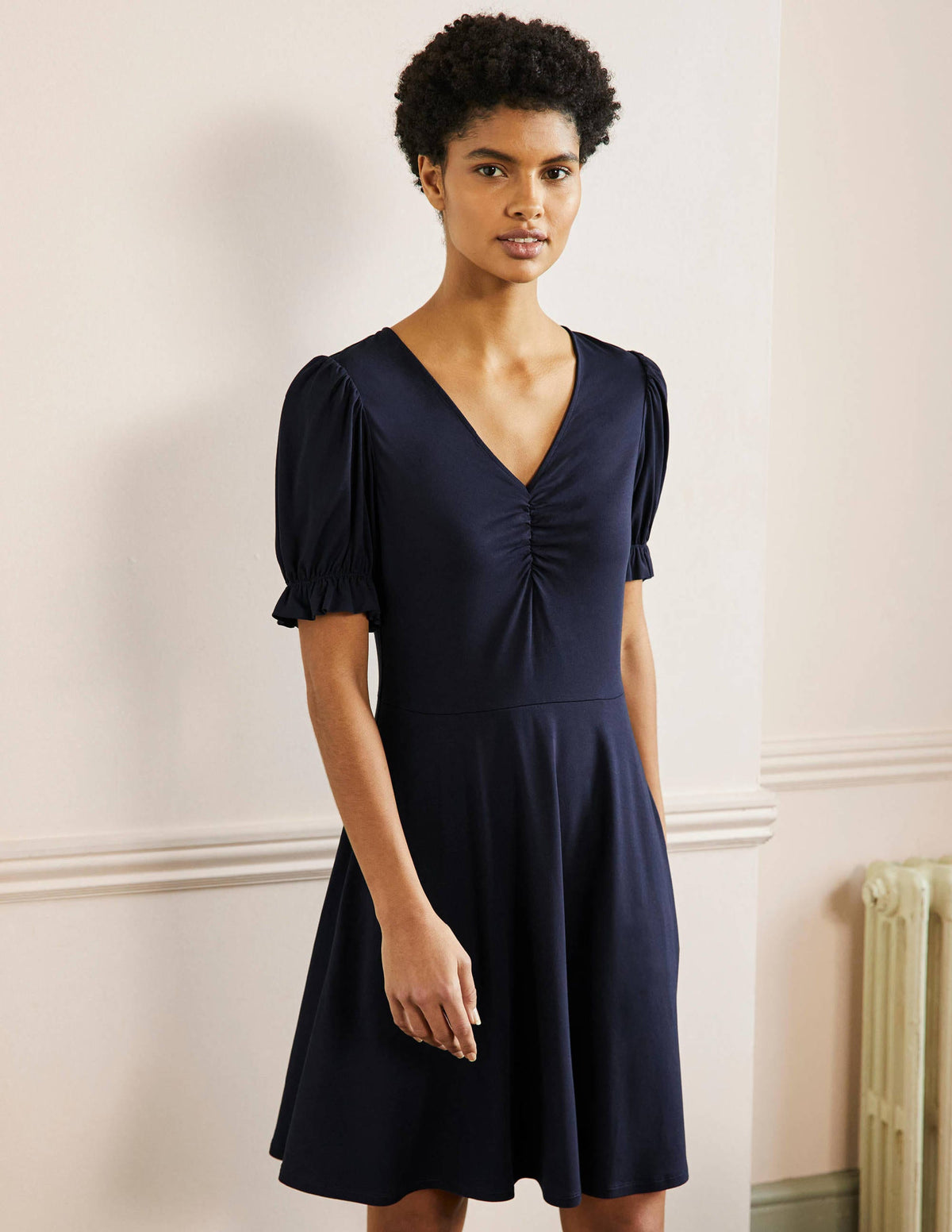 Jerseykleid mit V-Ausschnitt-Marineblau - Image 4