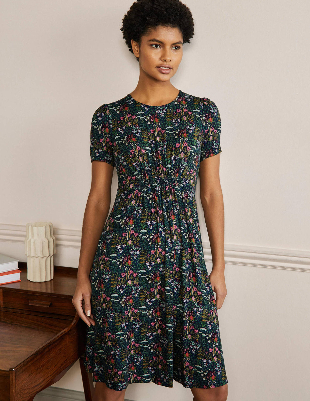 Jerseykleid mit Rundhalsausschnitt-Französisches Navy, Wildblumenblüten - Image 4