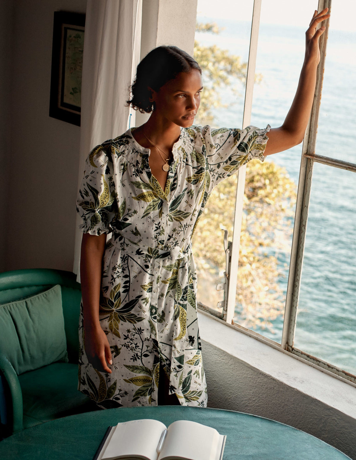 Gesmoktes Hemdblusenkleid aus Leinen-Naturweiß, Orientalisches Muster-6