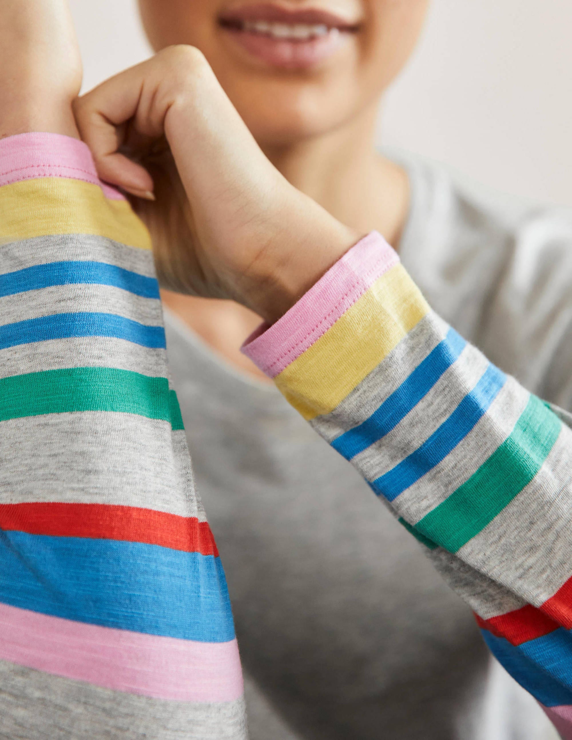 Lorna Jerseyoberteil im Baseball-Stil-Kirschblütenrosa, Graue Bündchen - Image 2