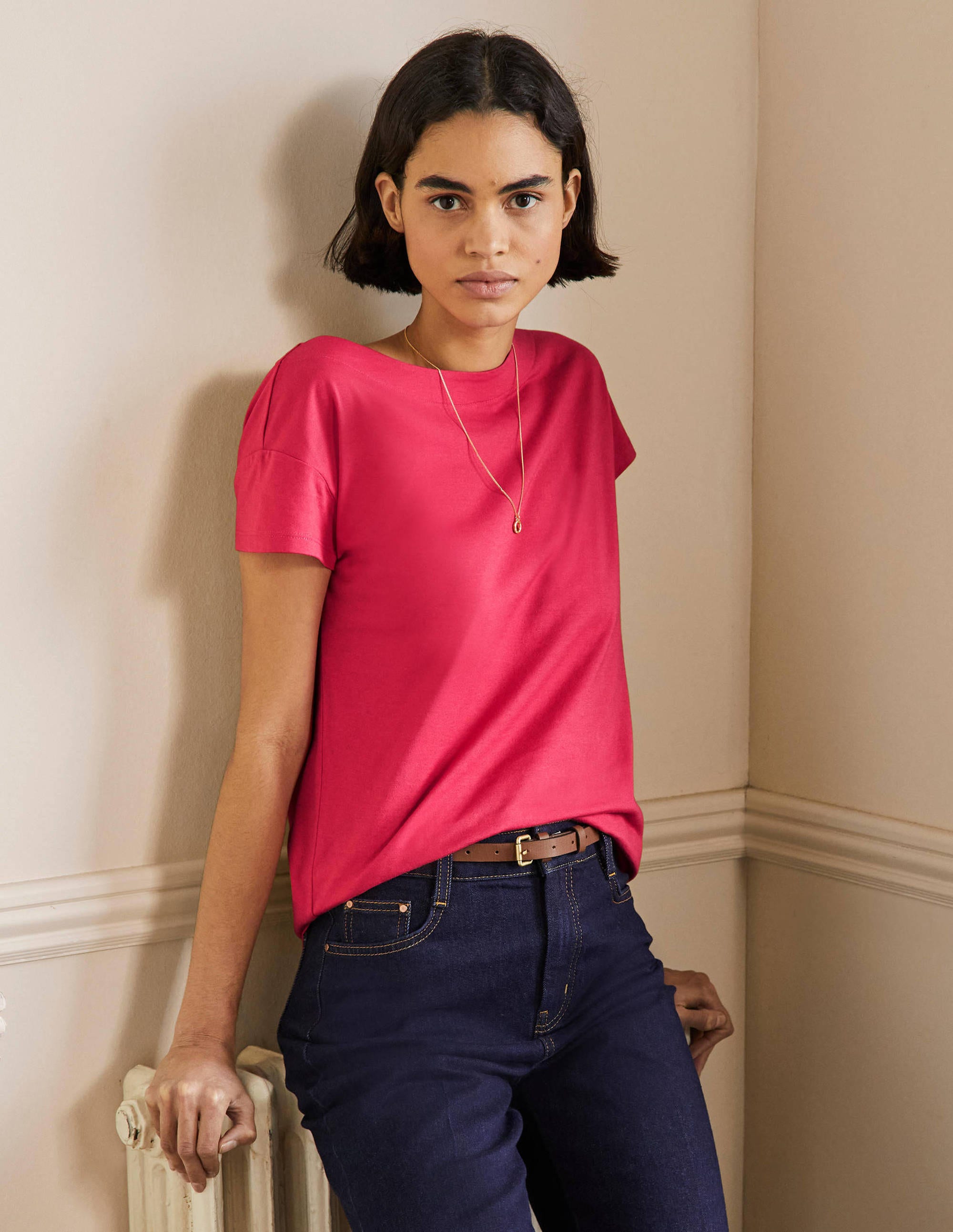 Supersoft Boat Neck T-Shirt-Radish - Image 1