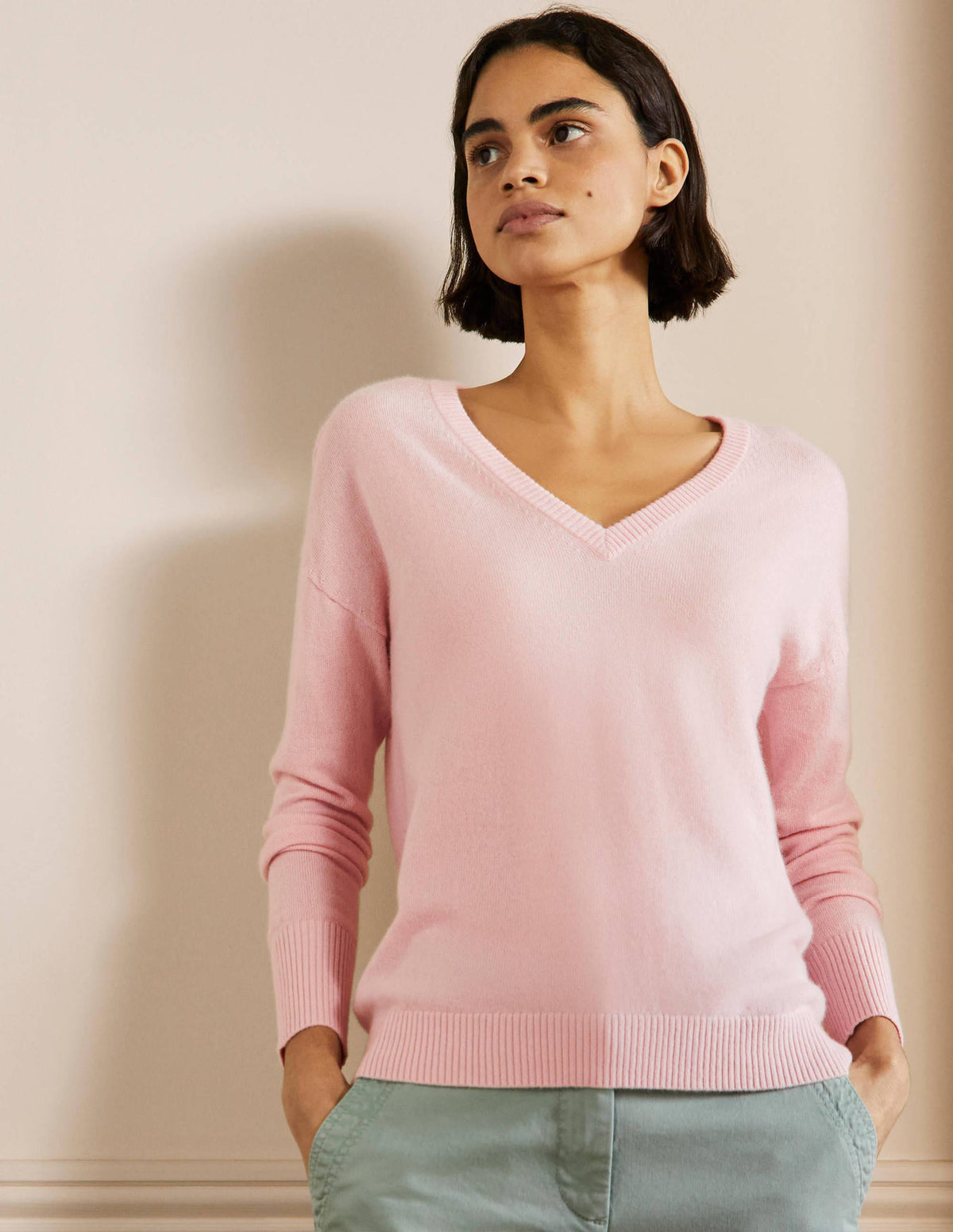 Lässiger Kaschmirpullover mit V-Ausschnitt-Pastellrosa - Image 1