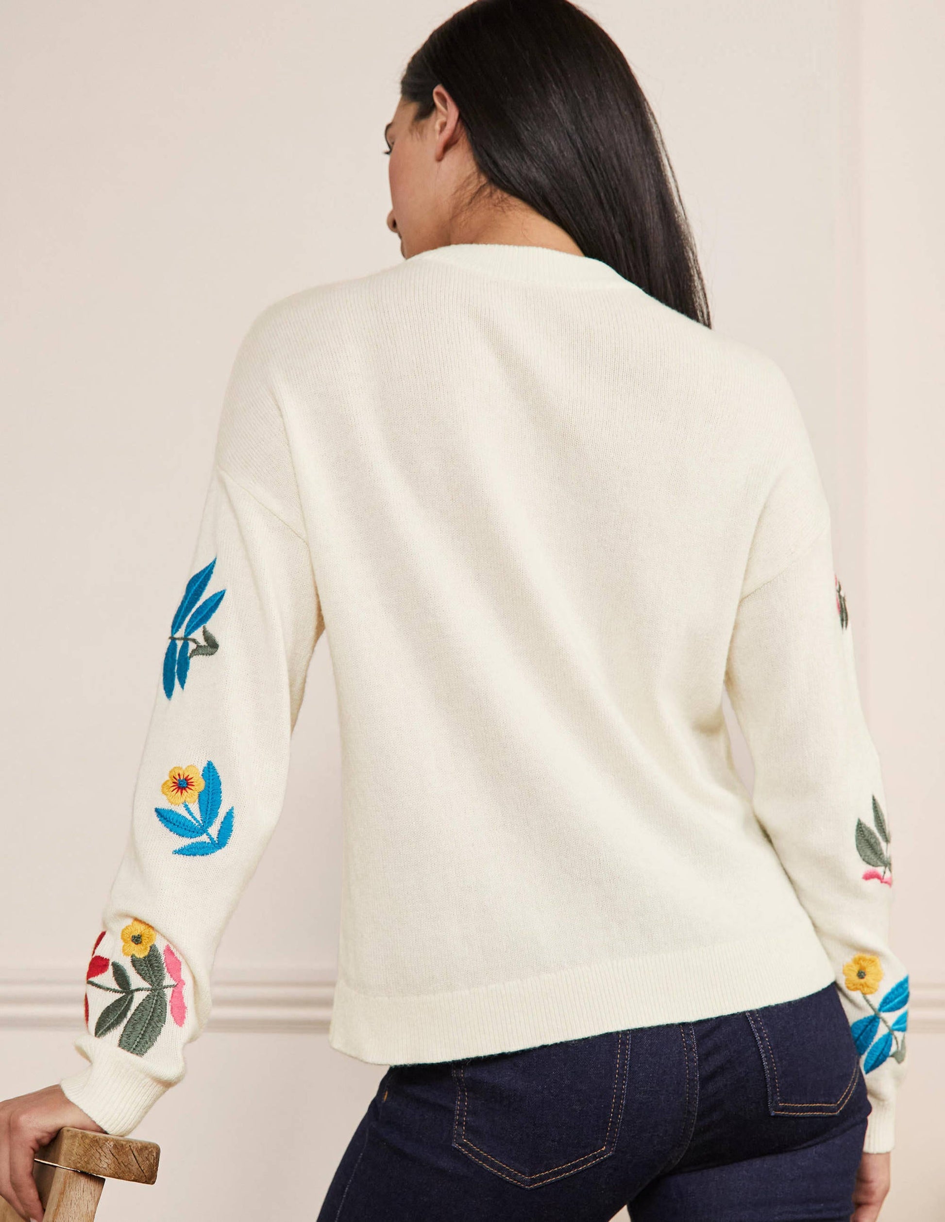 Lockerer Pullover mit Stickerei-Naturweiß-3