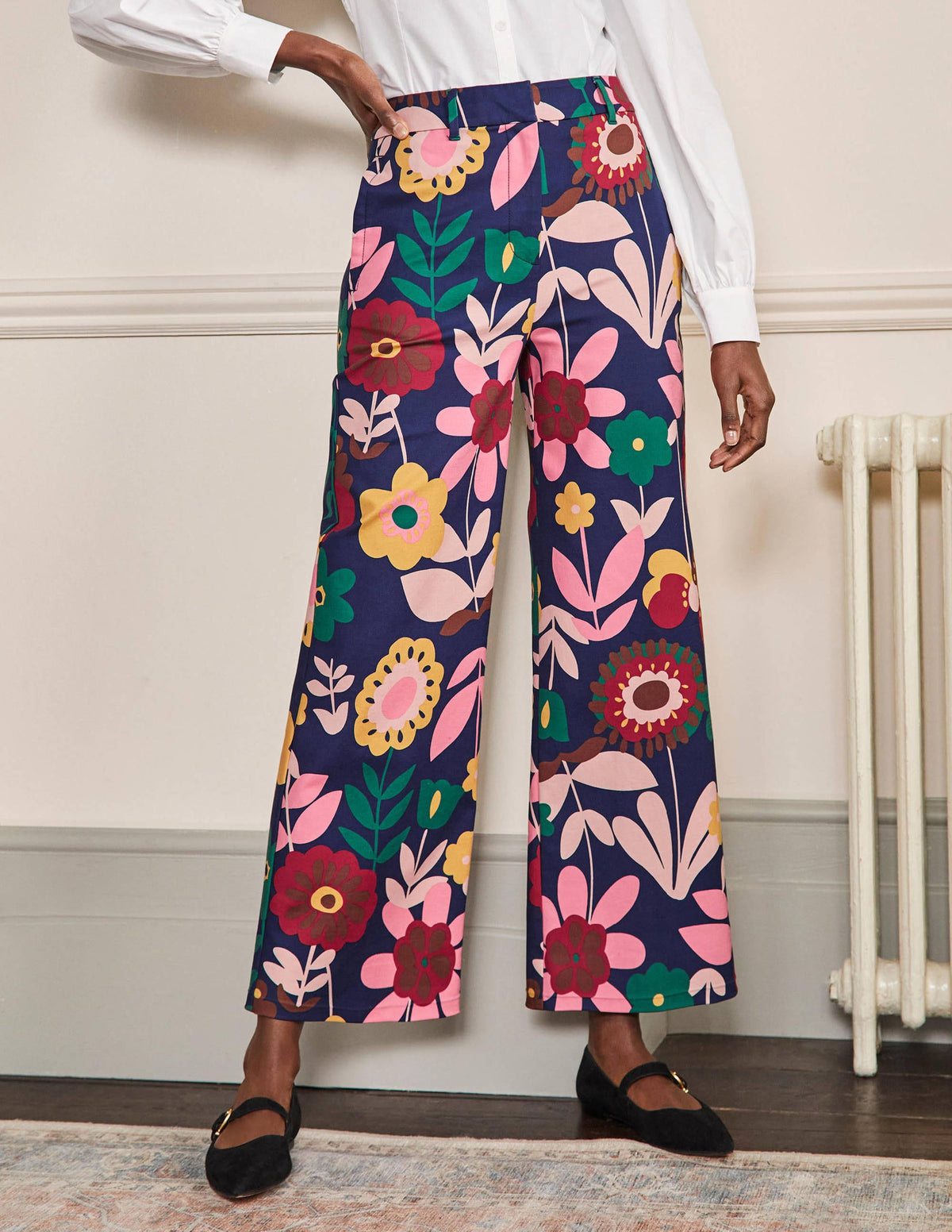 Pantalon Richmond taille haute-Bleu marine foncé, motif Flora Bloom - Image 2