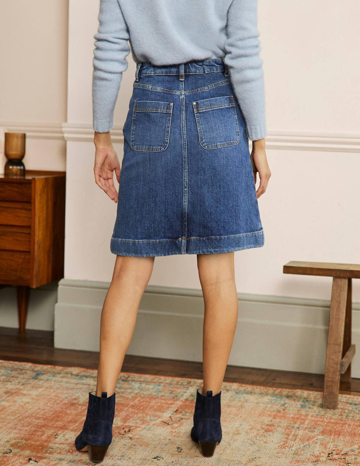 Patch Pocket Skirt-Mid Vintage - Image 3