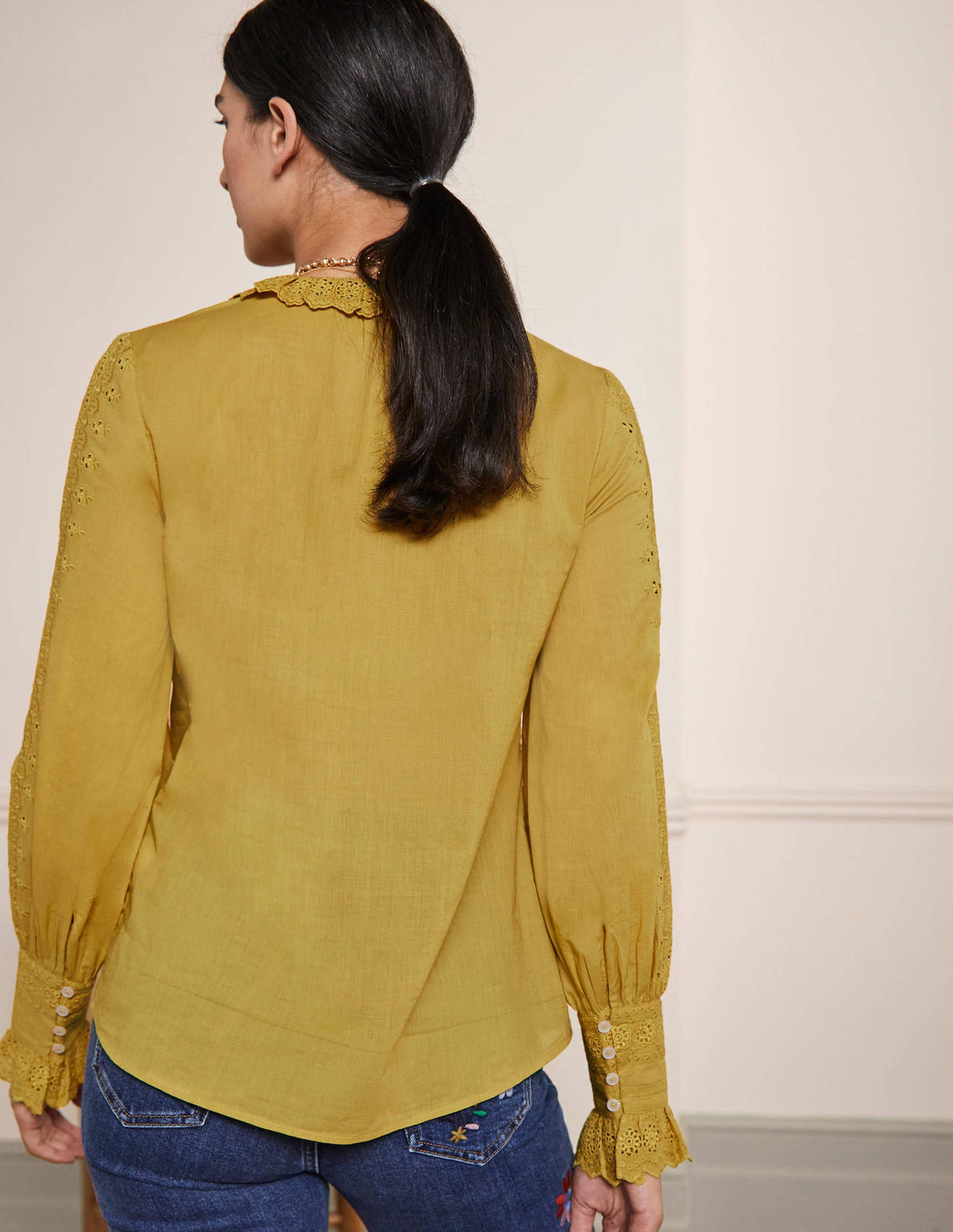 Bluse mit Spitzenborte-Olivenölgrün - Image 3
