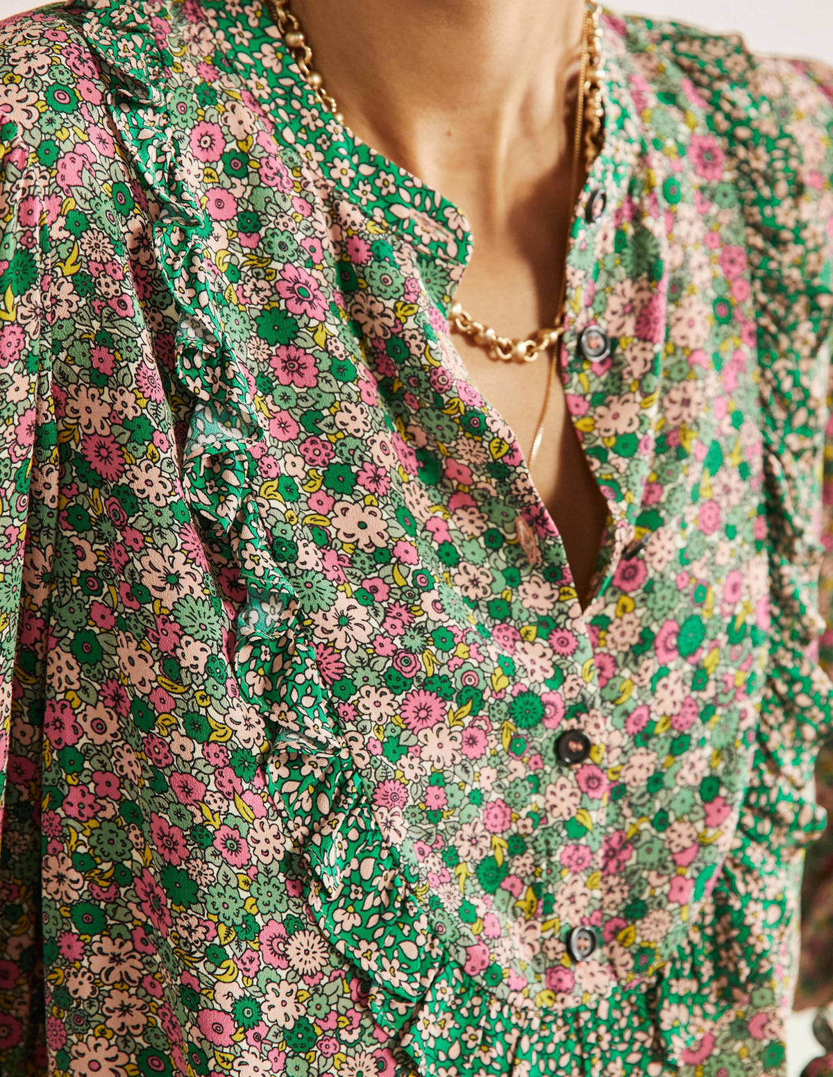 Gemusterte Bluse mit Rüschen-Schottengrün, Gruppierte Blumen - Image 2