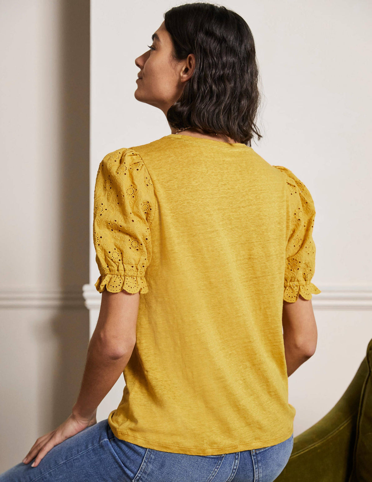 T-shirt en lin avec manches à broderie anglaise-Beurre - Image 3