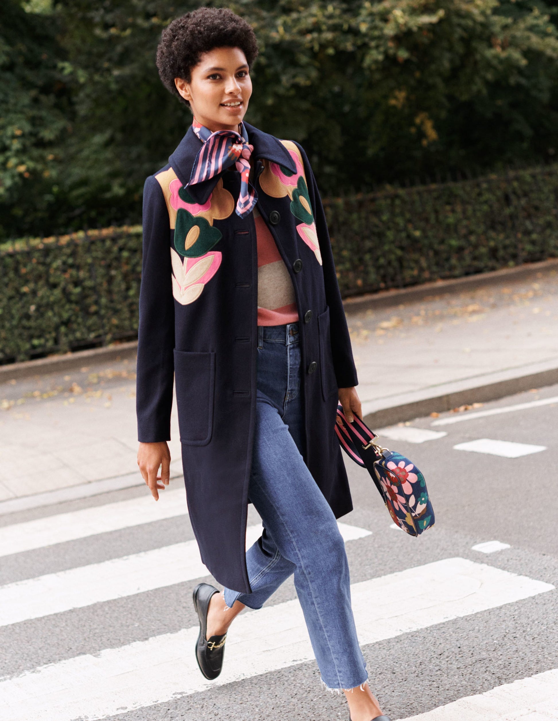 Amelia Wollmantel mit Applikation-Marineblau-7