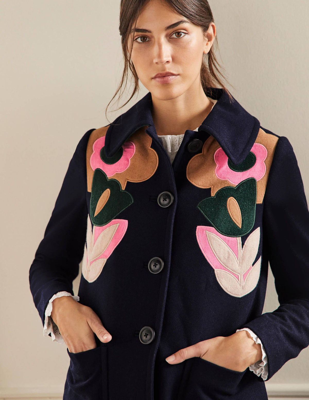 Amelia Wollmantel mit Applikation-Marineblau-4