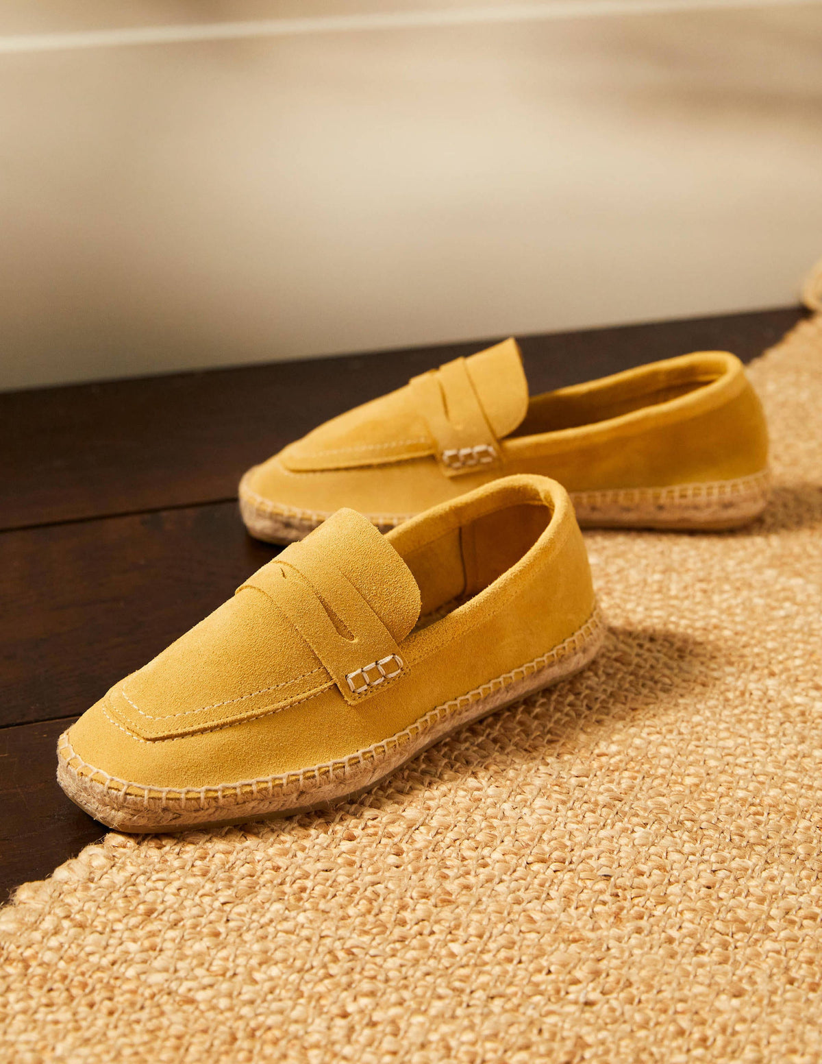 Espadrille-Loafer aus Veloursleder-Honiggelb-1