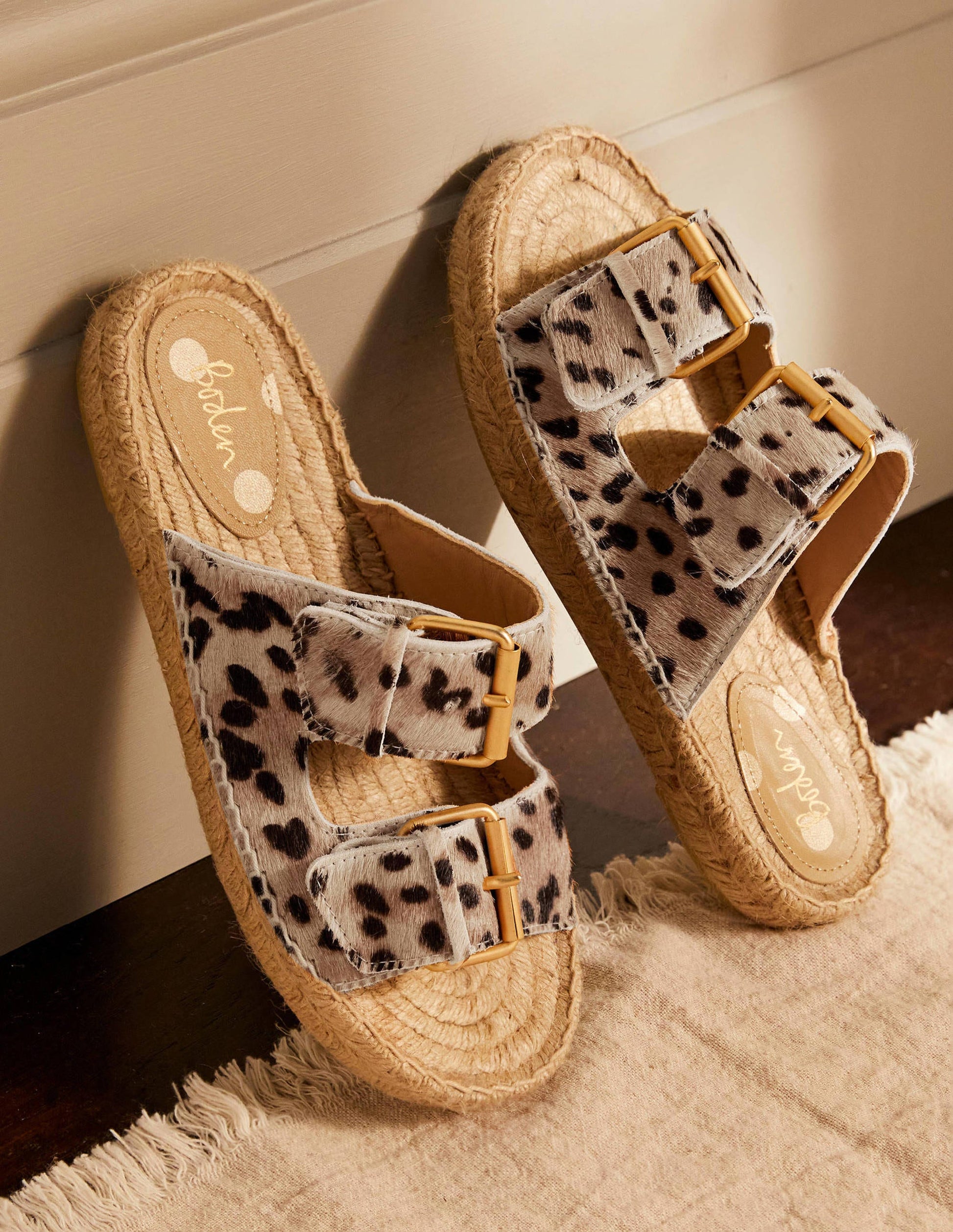 Espadrille-Sandalen mit Schnalle-Natürliches Leopardenmuster-1
