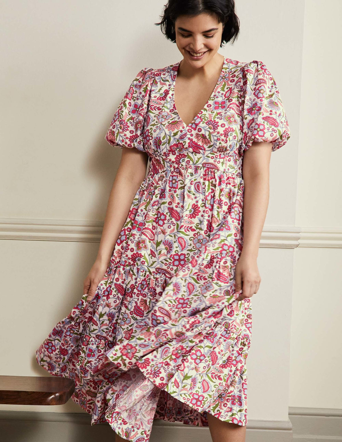 Robe longue volantée à manches bouffantes-Ivoire, motif Oriental Paradise-9