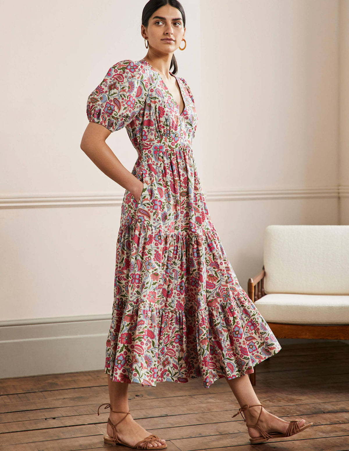 Robe longue volantée à manches bouffantes-Ivoire, motif Oriental Paradise - Image 5
