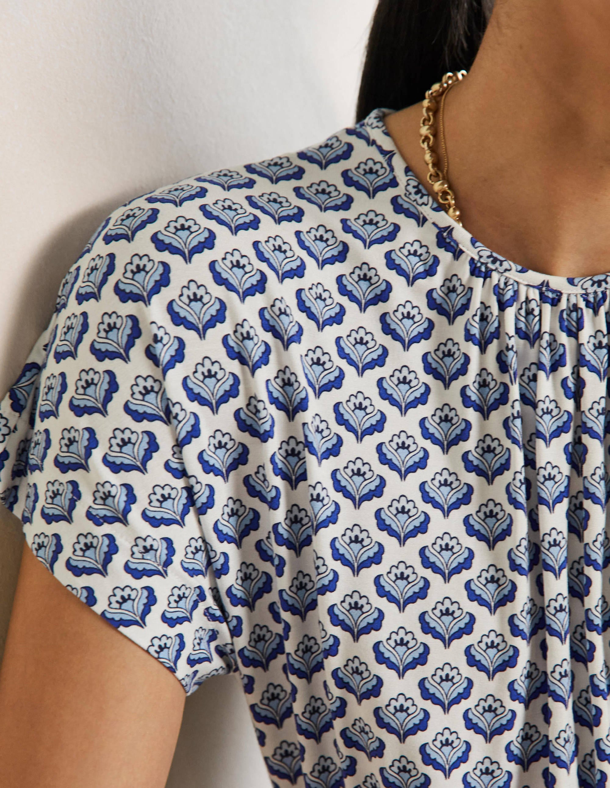 Midikleid aus Jersey-Naturweiß, Geometrisches Muster - Image 2
