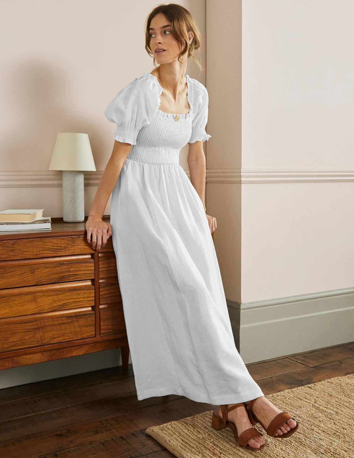 Midikleid mit gesmoktem Oberteil-Weiß-4