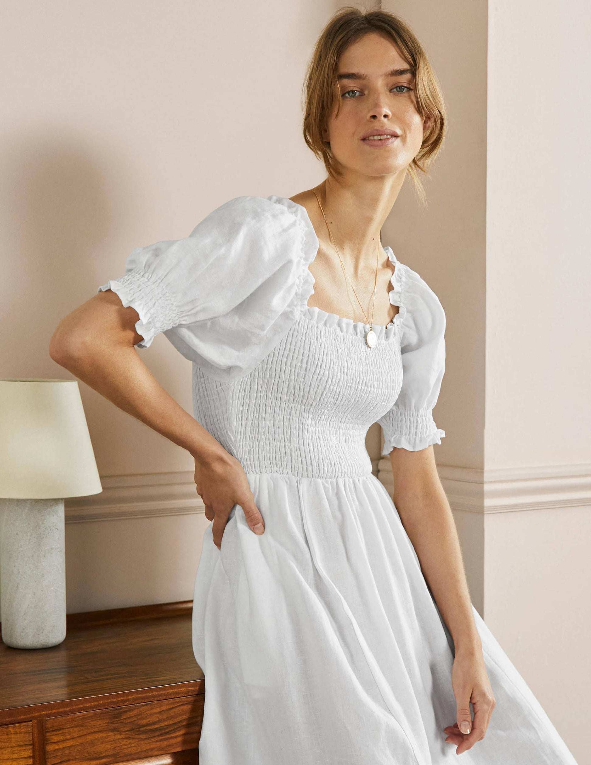Midikleid mit gesmoktem Oberteil-Weiß-5