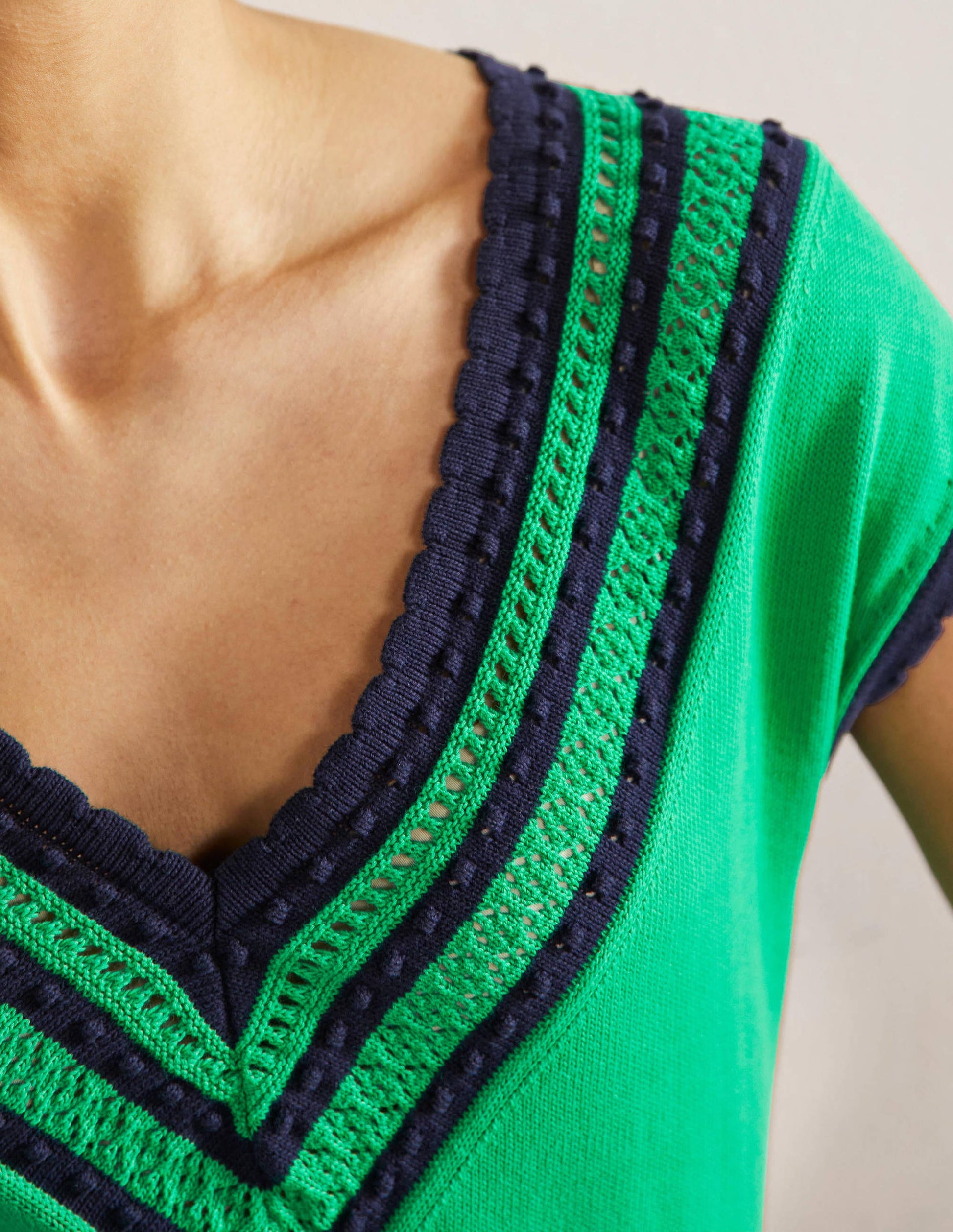 Midi-Strickkleid mit Zierborte-Sattes Smaragdgrün-2