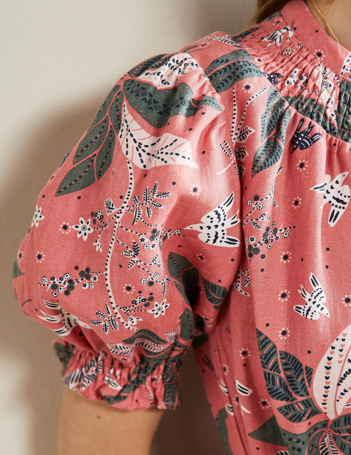 Gesmoktes Hemdblusenkleid aus Leinen-Staubrot, Orientalisches Muster - Image 2