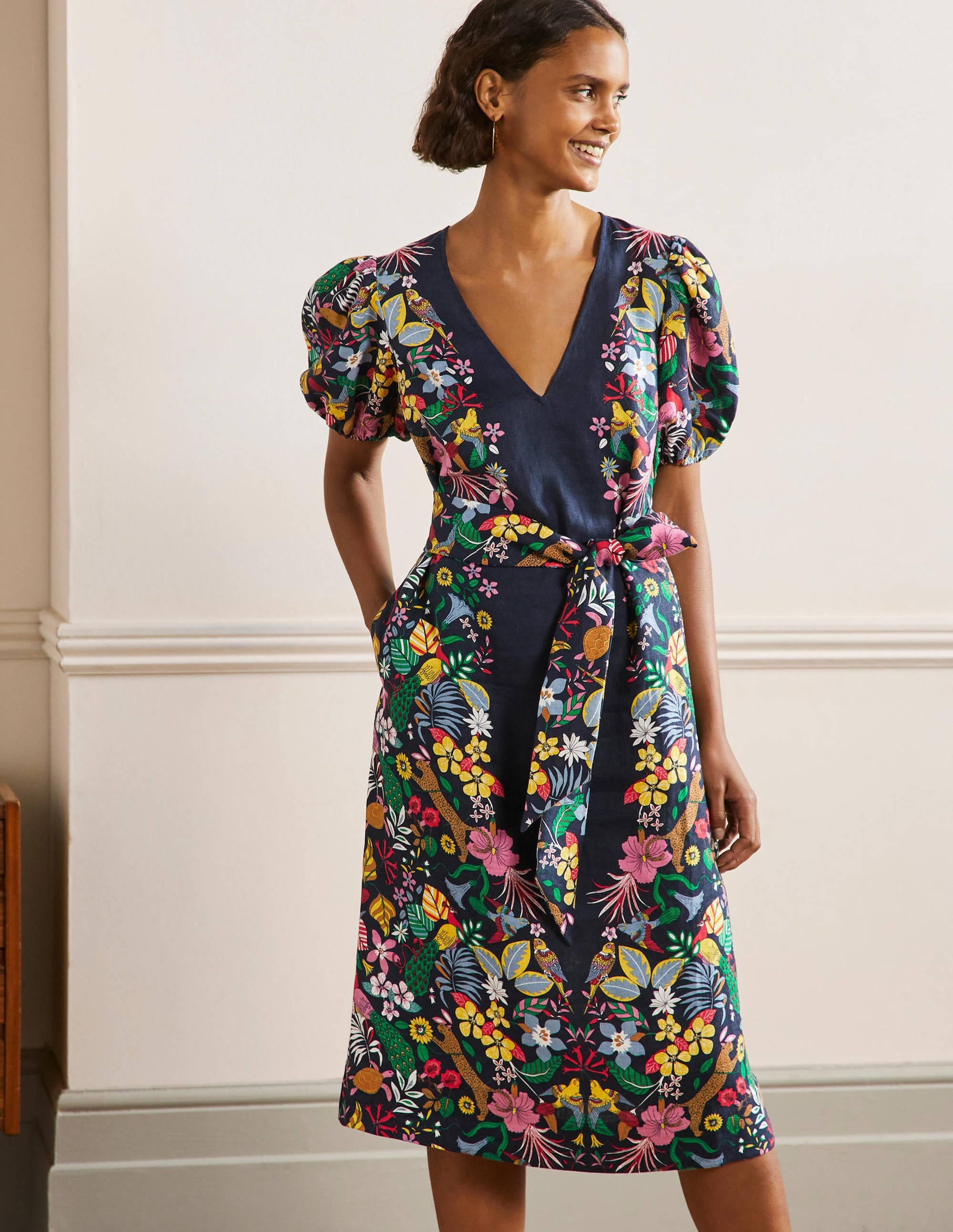 Midikleid aus Leinen mit Puffärmeln-Navy, Exotisches Paradies - Image 1